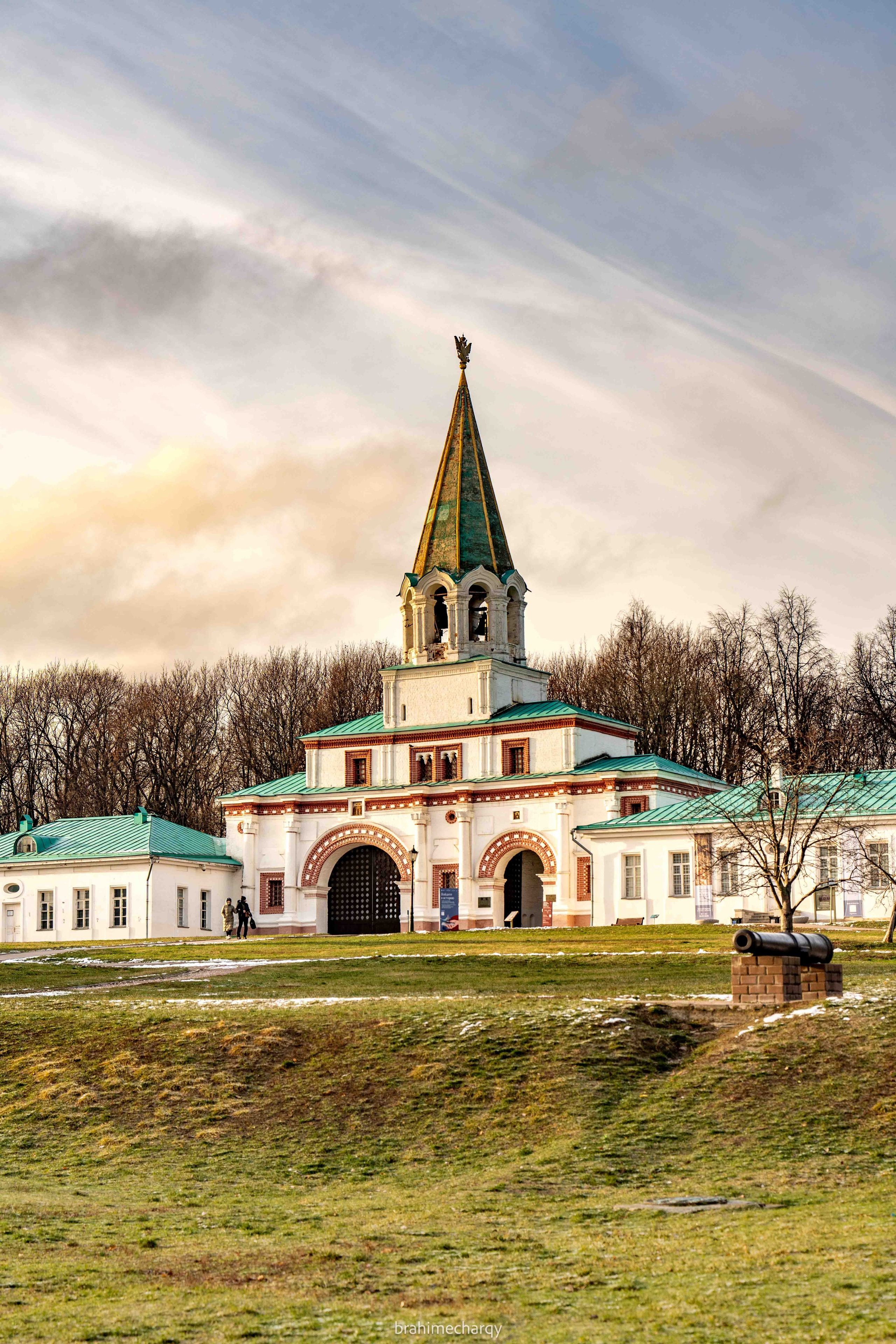 Фото. Брахим — фотограф