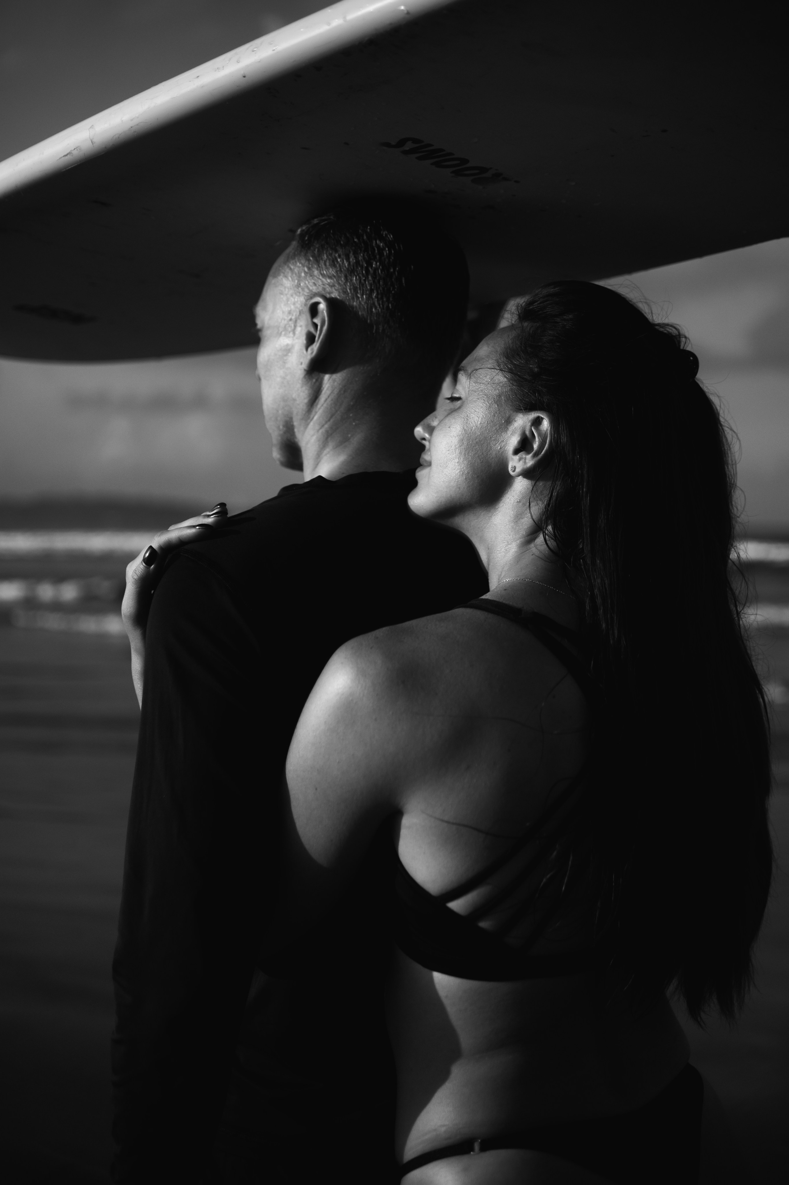 Surf couple | BW