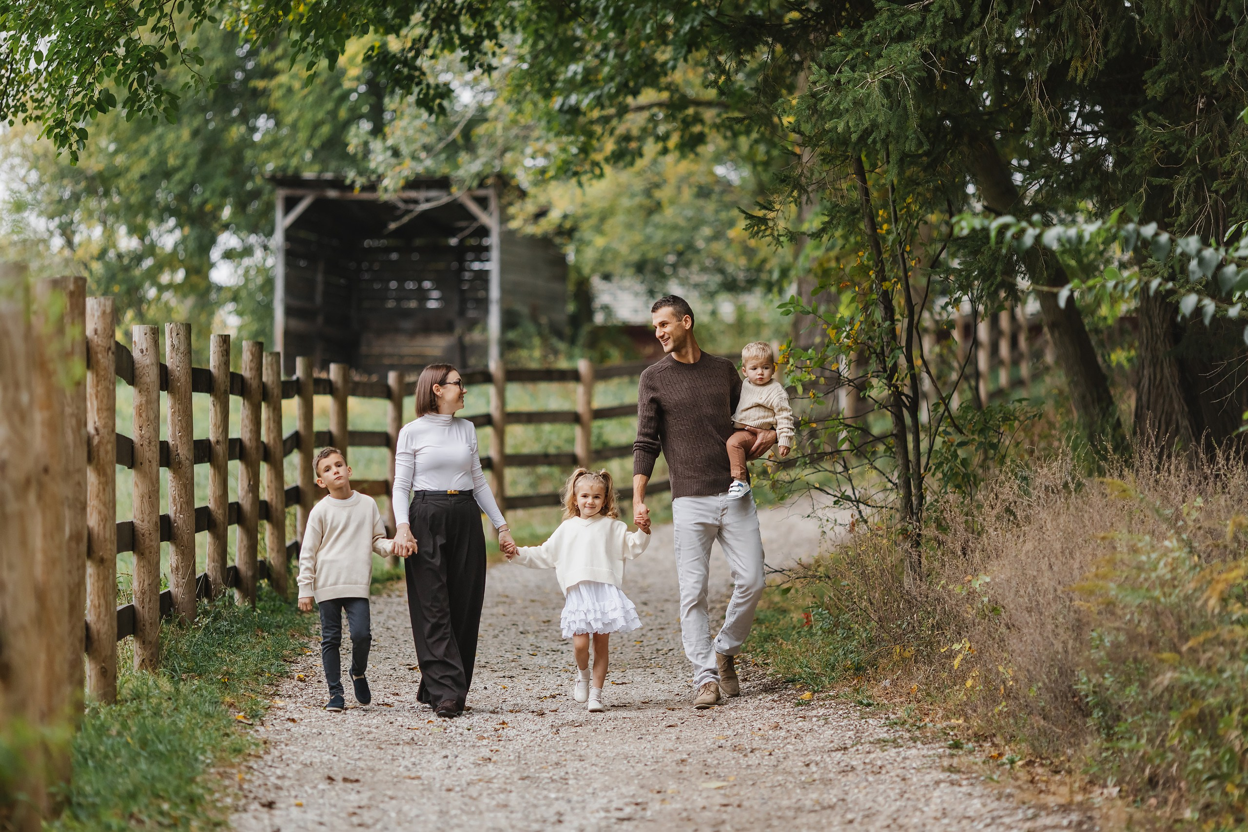 10.18.25 Family Photoshoot. Wedding family event photographer in Chicago Nick Yushevich