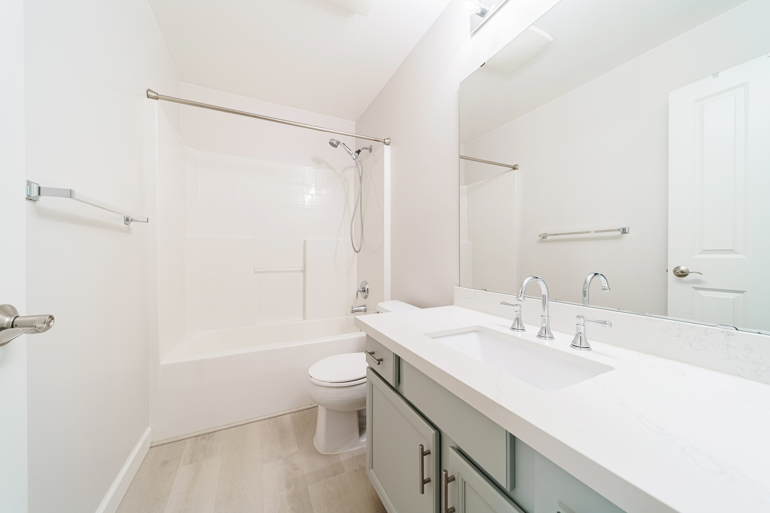 Real Estate photography. Washington state. EVAN ARISTOV WEDDING PHOTOGRAPHY — Seattle Wedding Photographer