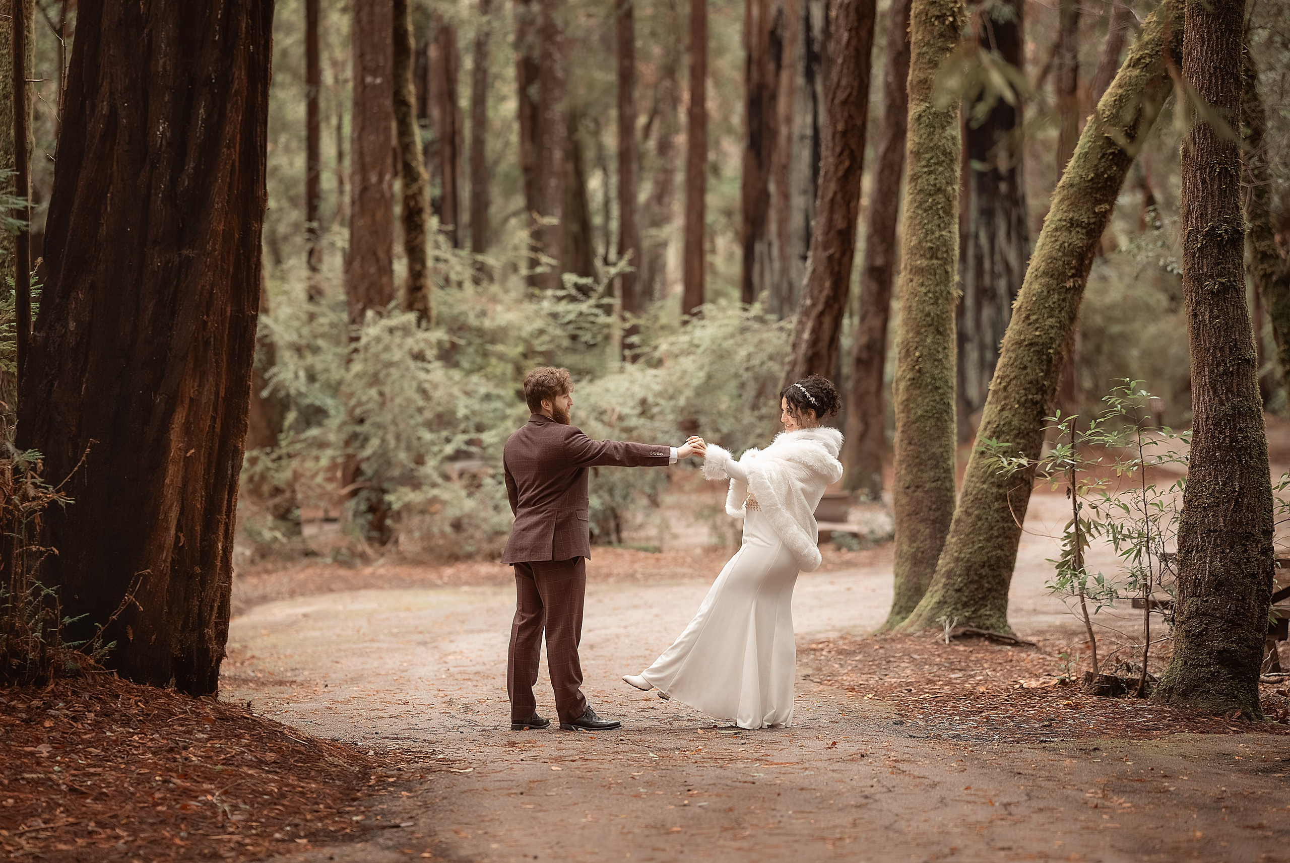 WEDDING PHOTOGRAPHY. Couples & Families photographer in Bay Area, San Jose, California