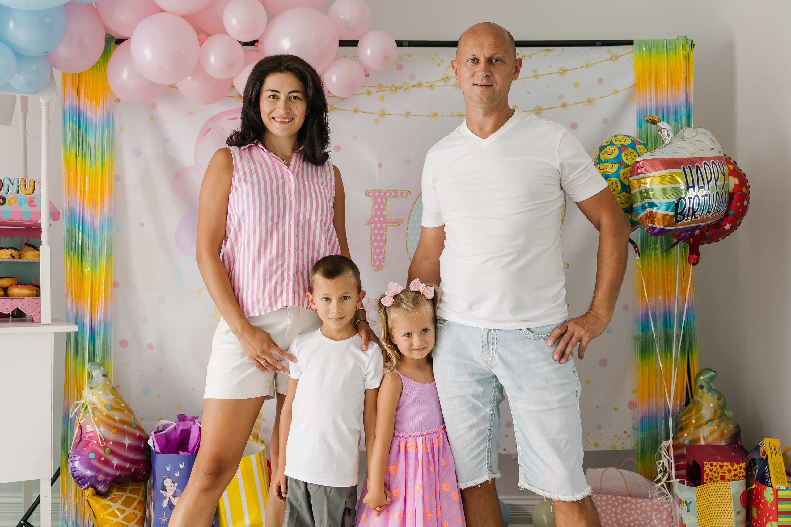 Birthday Party. Wedding family event photographer in Chicago Nick Yushevich