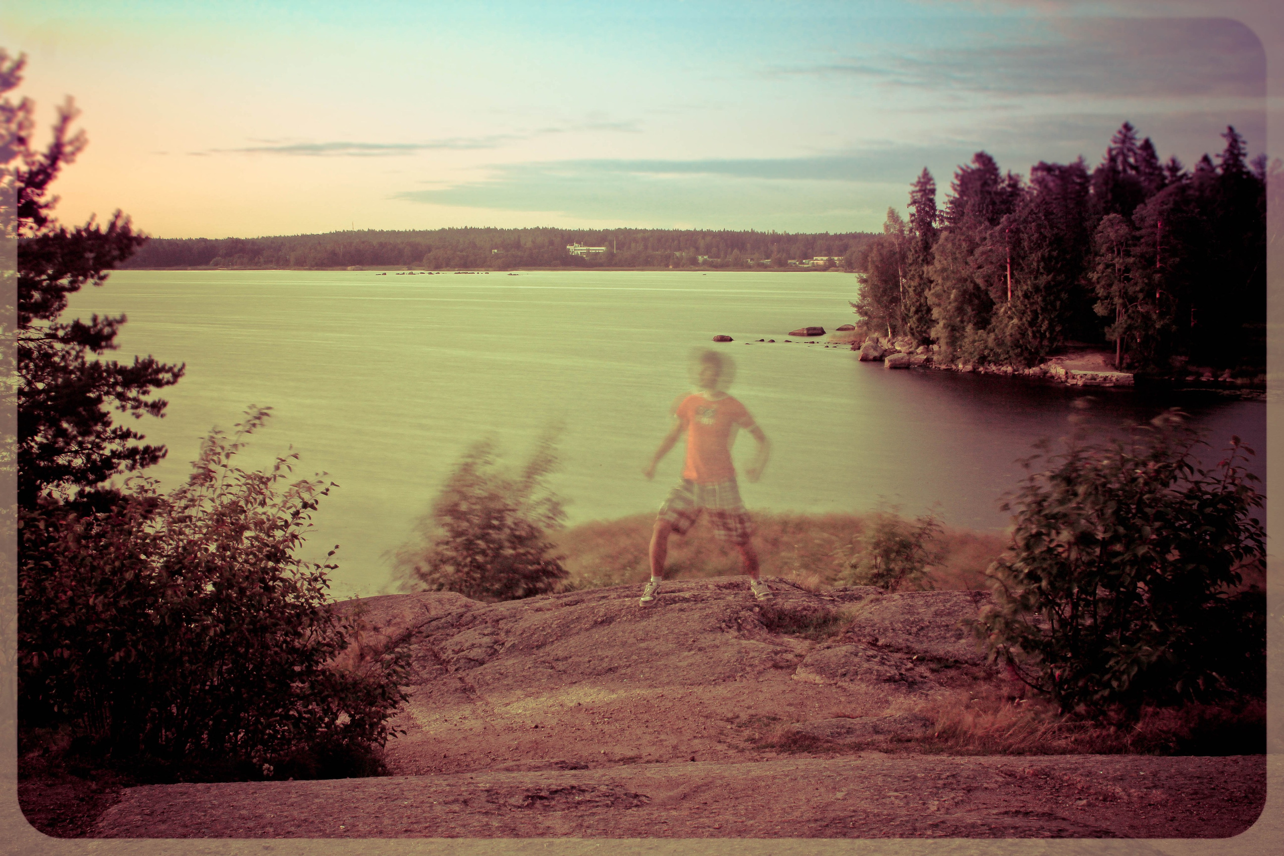 2011. Стрит-фотография, полная абсурда, идиотизма и красоты