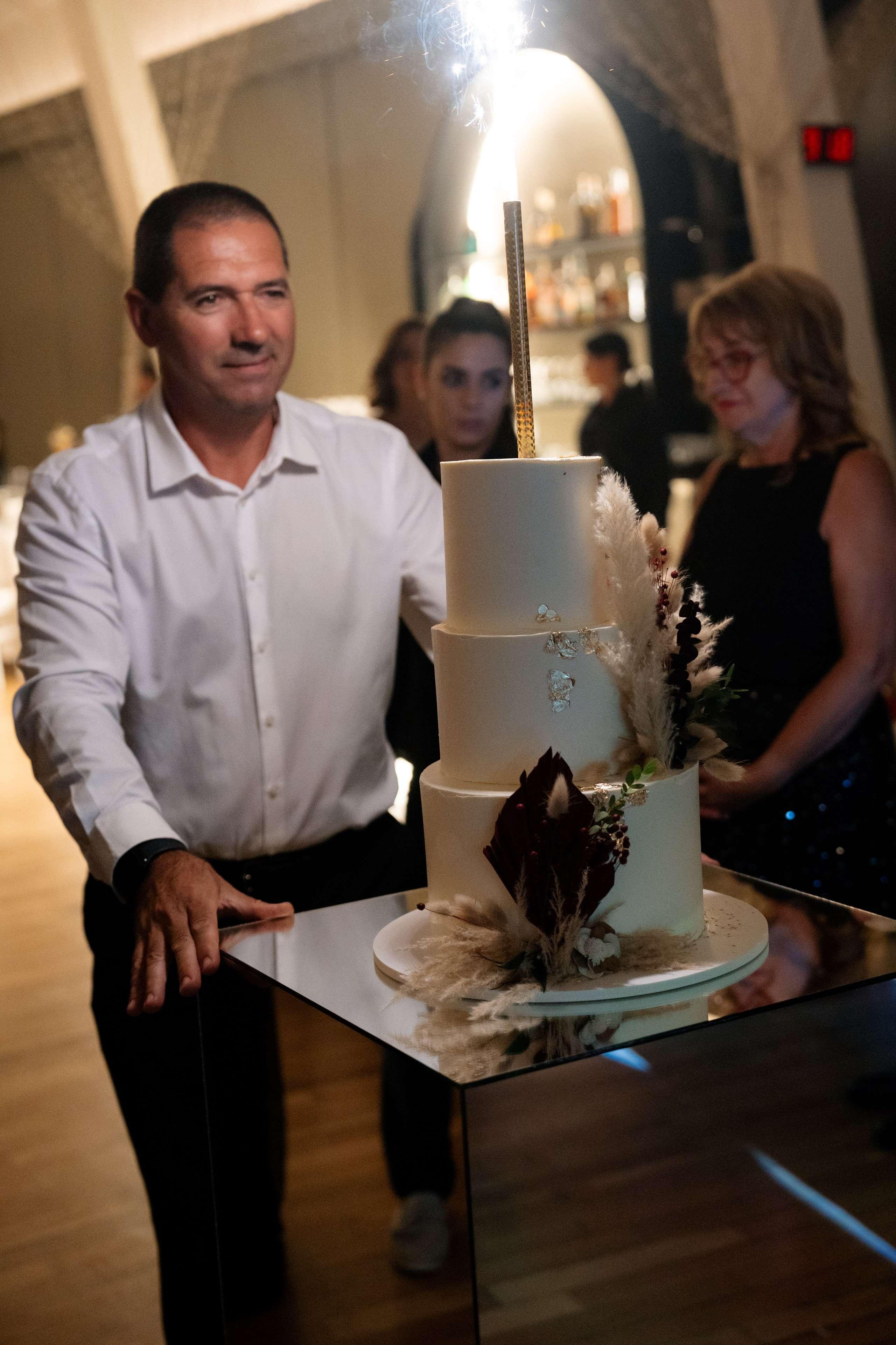 Octavia & Theo. Destination Wedding Photographer Alex Pasarelu