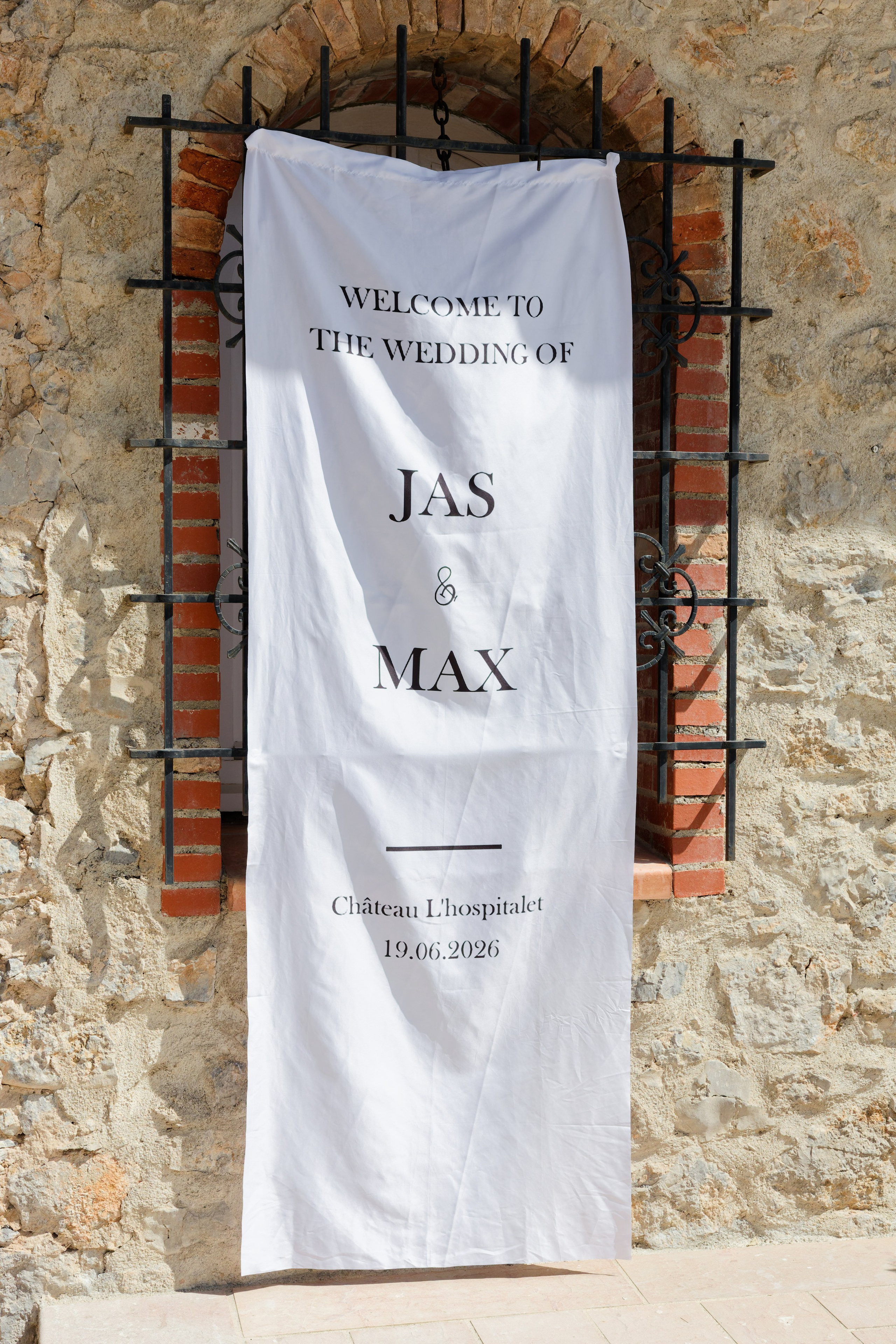 Wedding at Château L’Hospitalet in Narbonne, France. Destination Wedding Photographer — Nikita Burtsev
