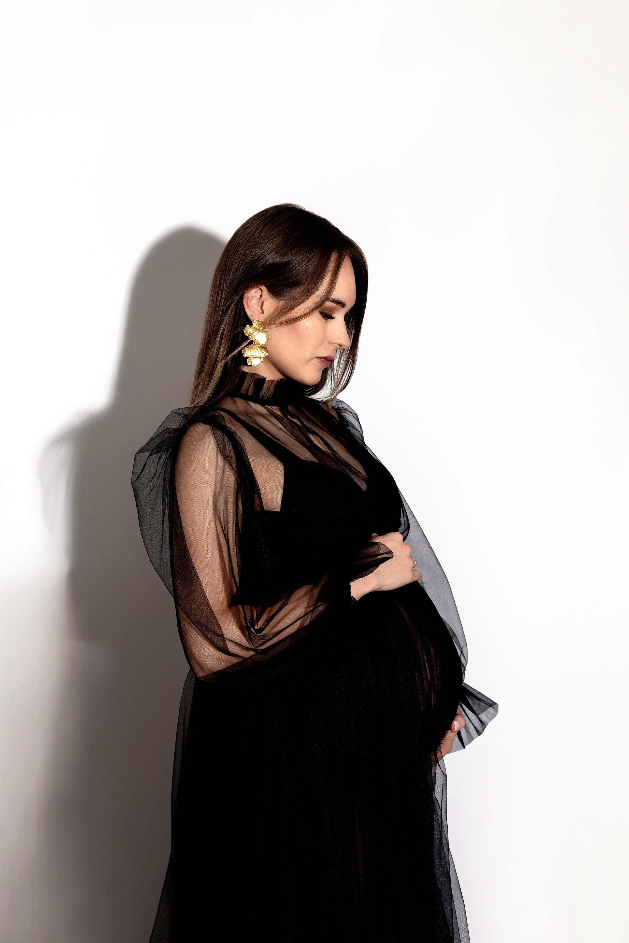 Babybauch. Neugeborene- Schwangerschaft- und Kinder Fotografin in Lehre