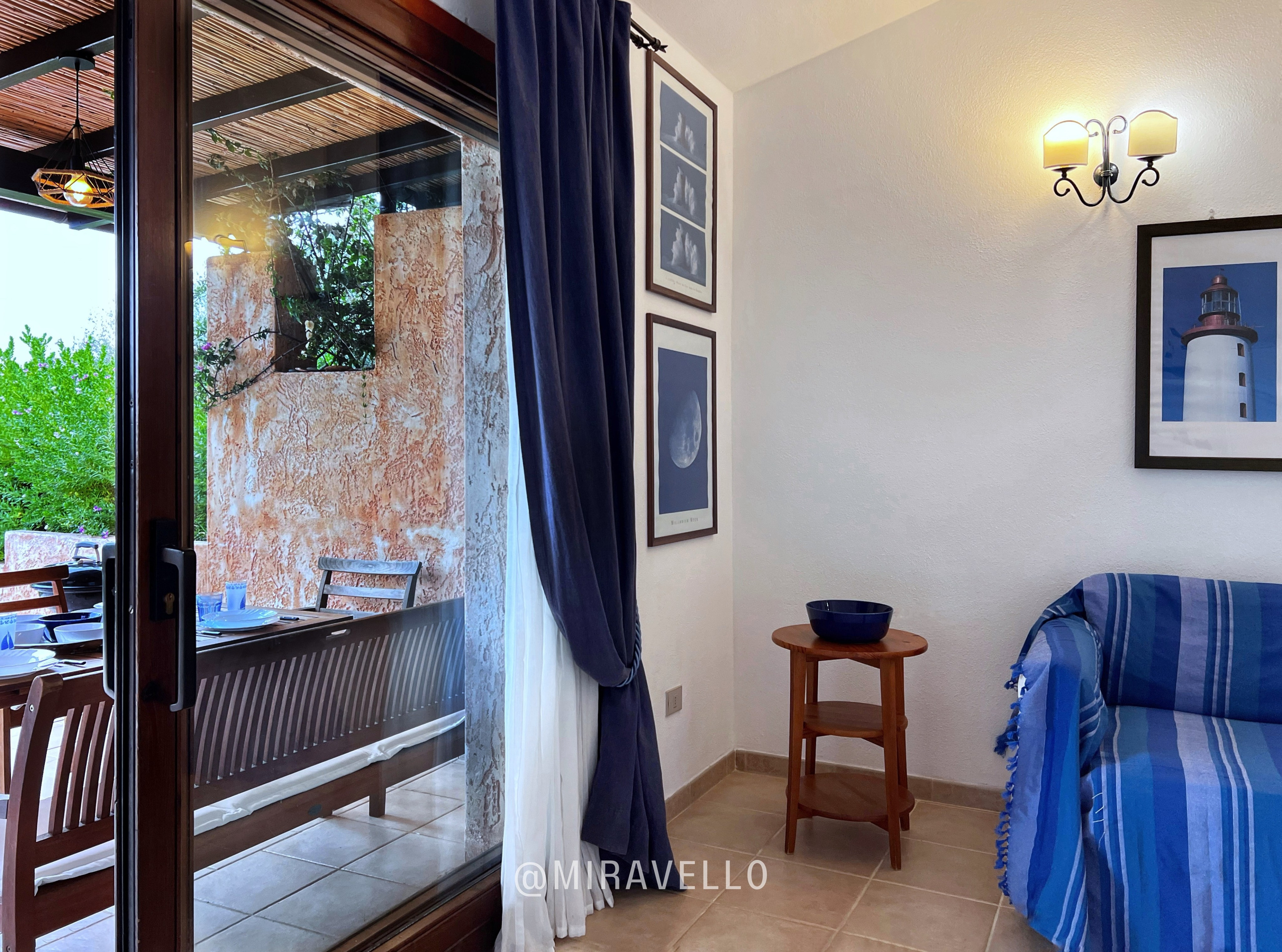 Villino con terrazza rustica. Fotografo d’interni a Cagliari Eugenia Murru