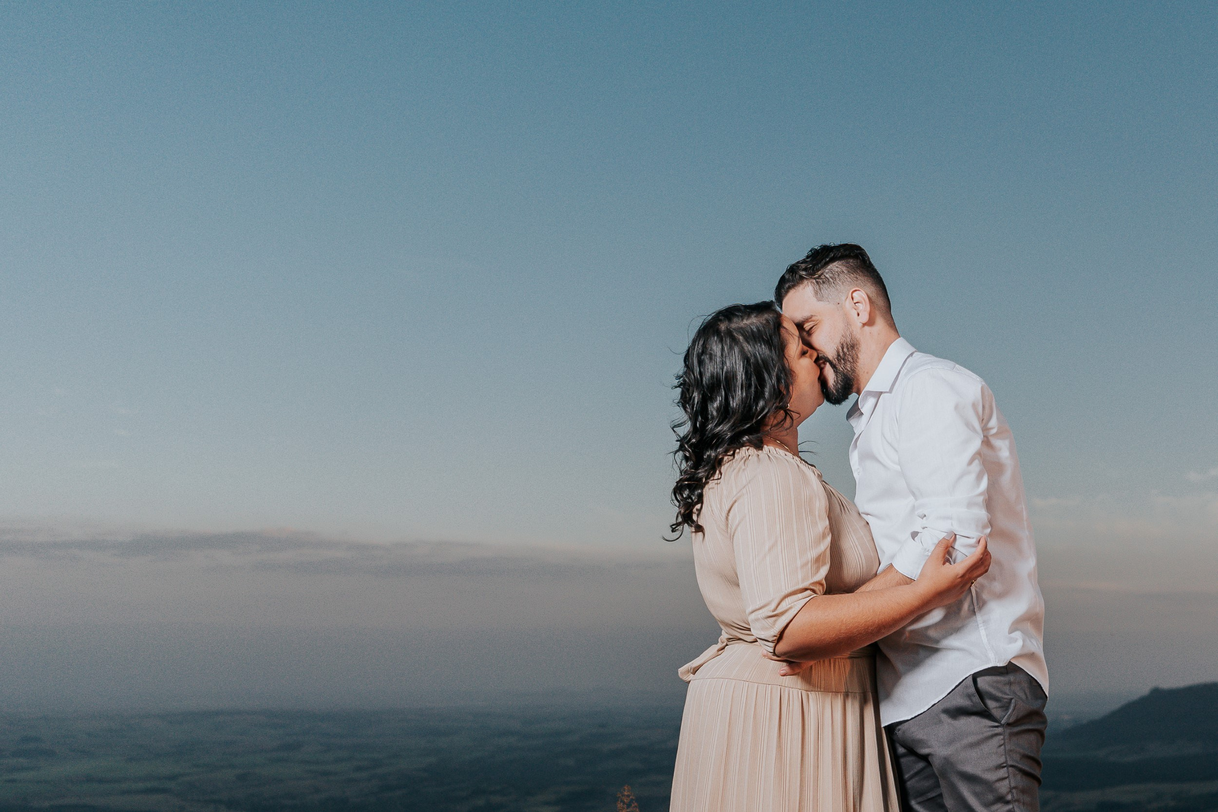 Pré Wedding — Simoni e Bruno (Brotas e Morro do Fogão). Fotógrafo de casamento e Filmmaker de casamento