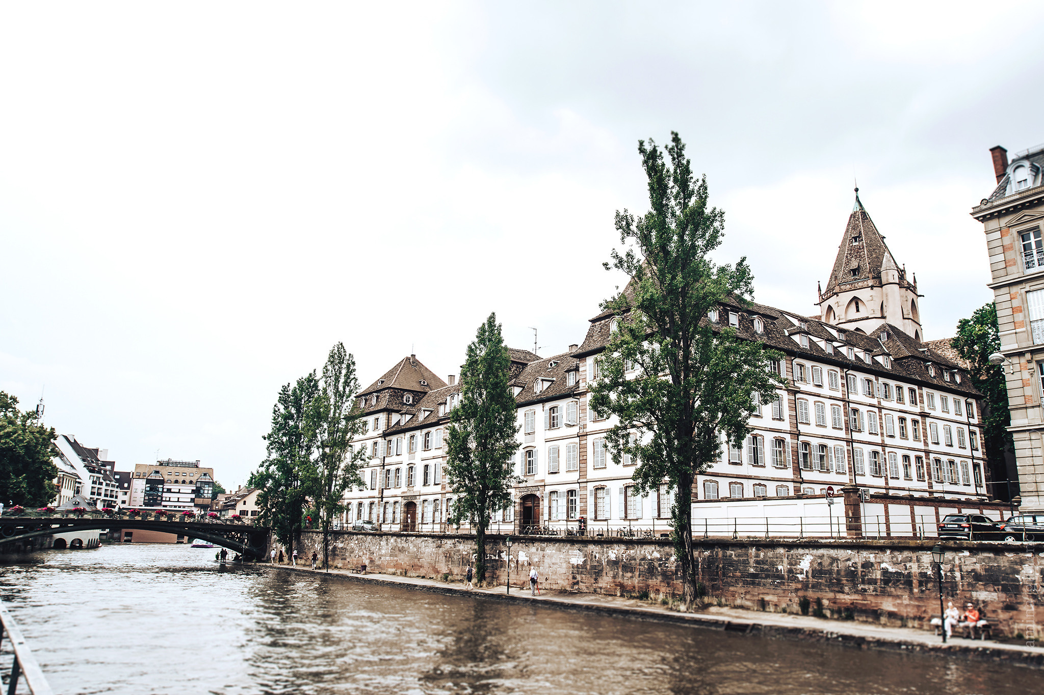 Frankrijk. Amina Gunenc - bruiloft- en familie fotograaf in Nederland