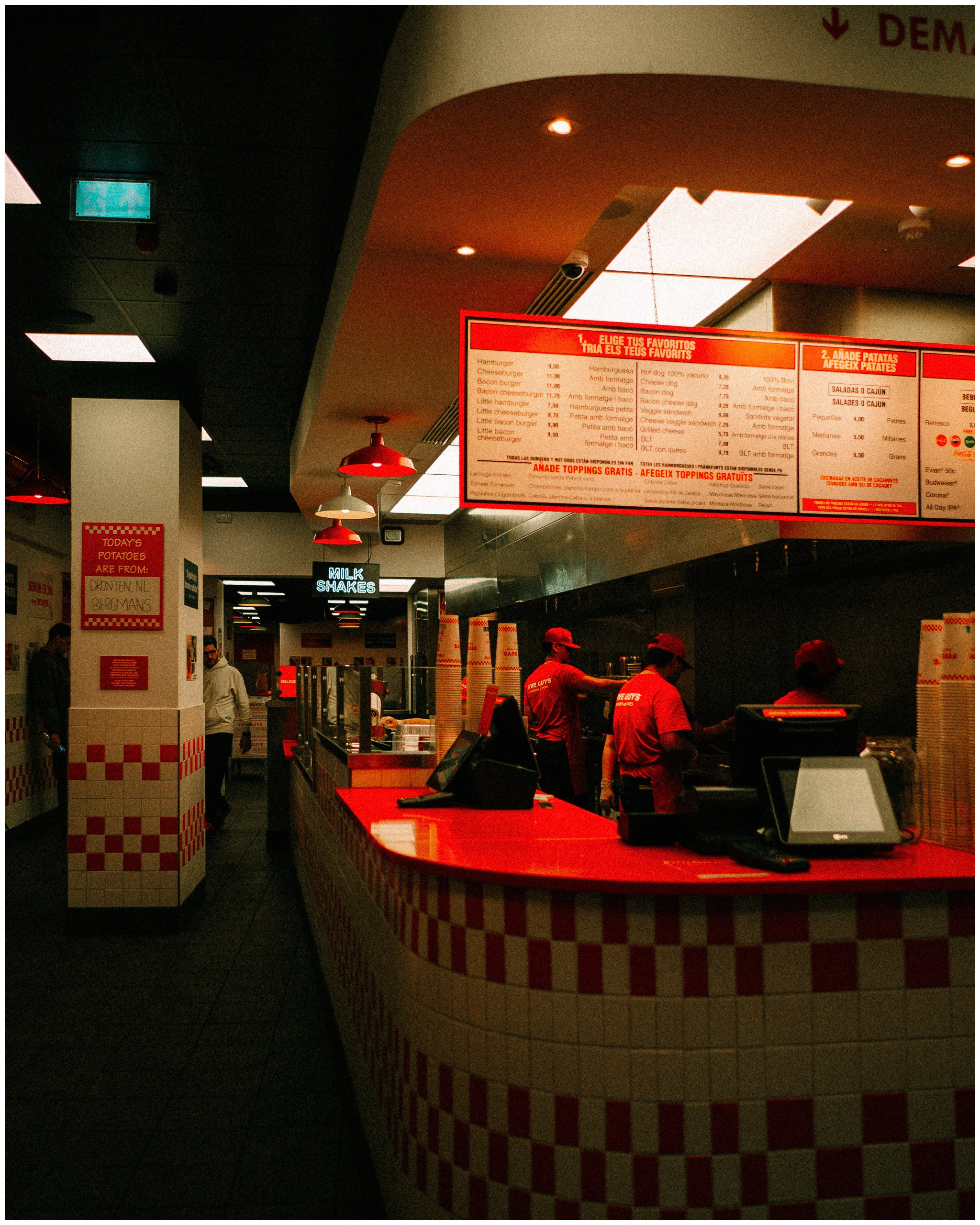 BARCELONA. Inna Mendelson — Photographer