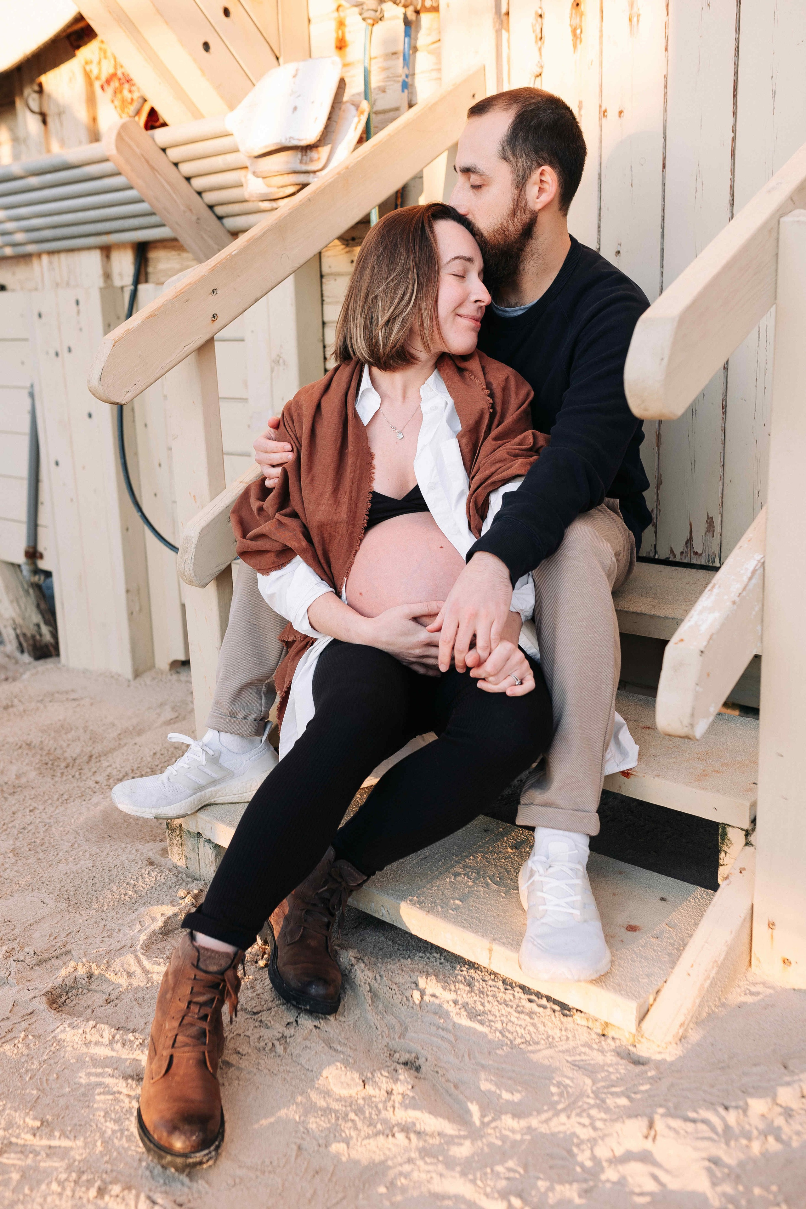 WINTER, PREGNANCY PHOTOSESSION (TEL AVIV). PHOTOGRAPHER IN ISRAEL