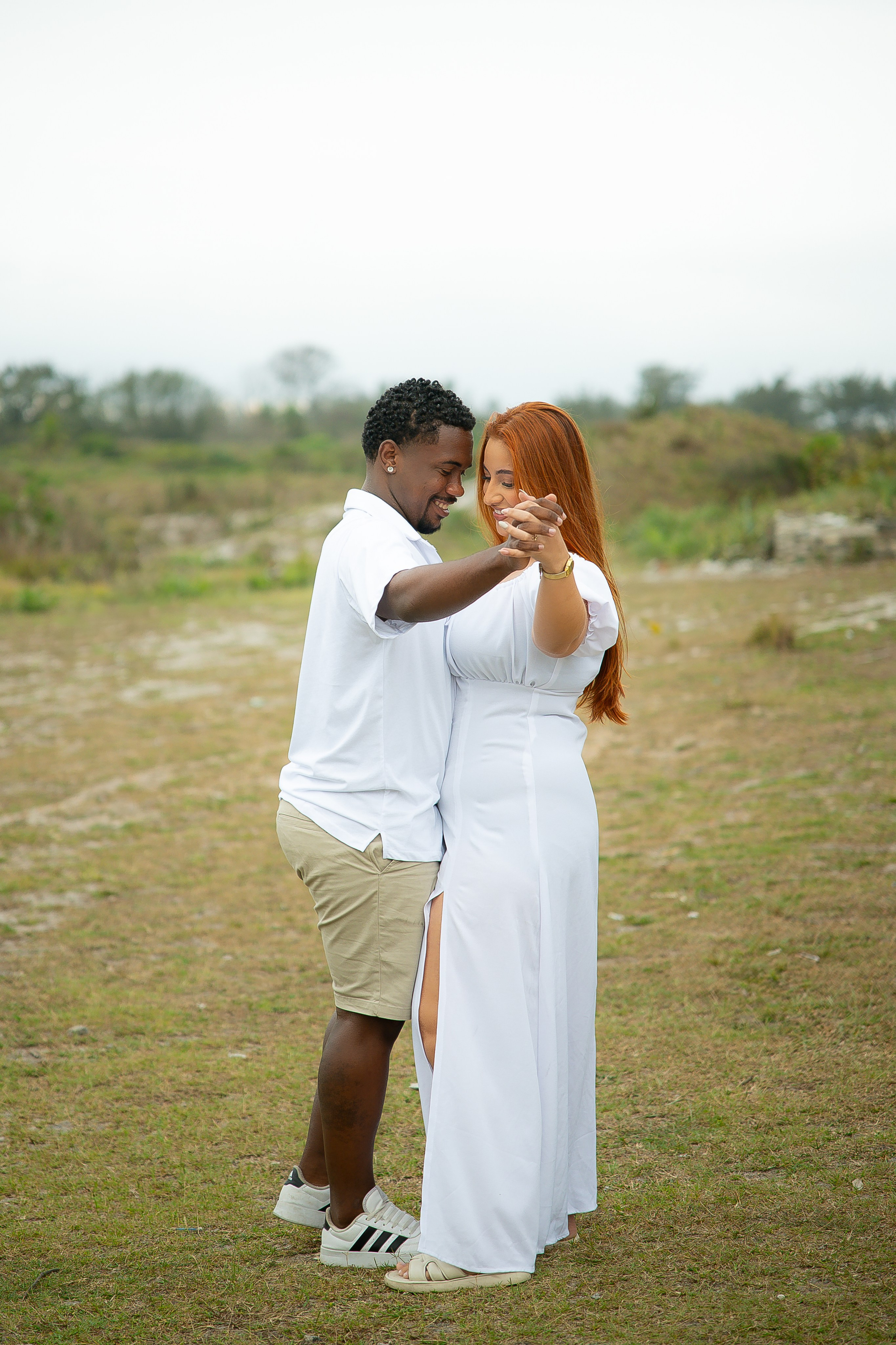 Thaís e Lenyson. Larissareisfotografa