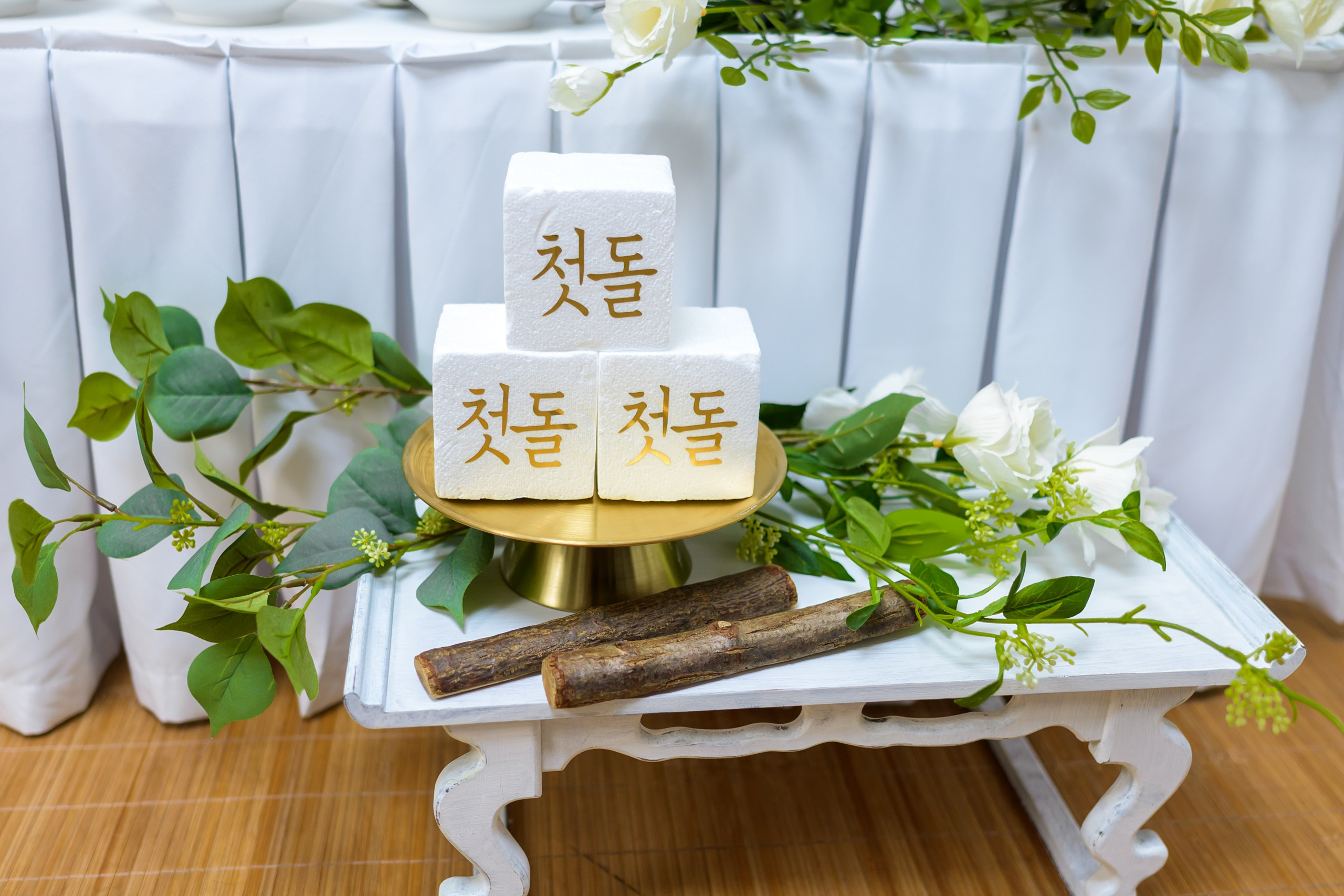 Утренний столик. Студия декора «Нарния»