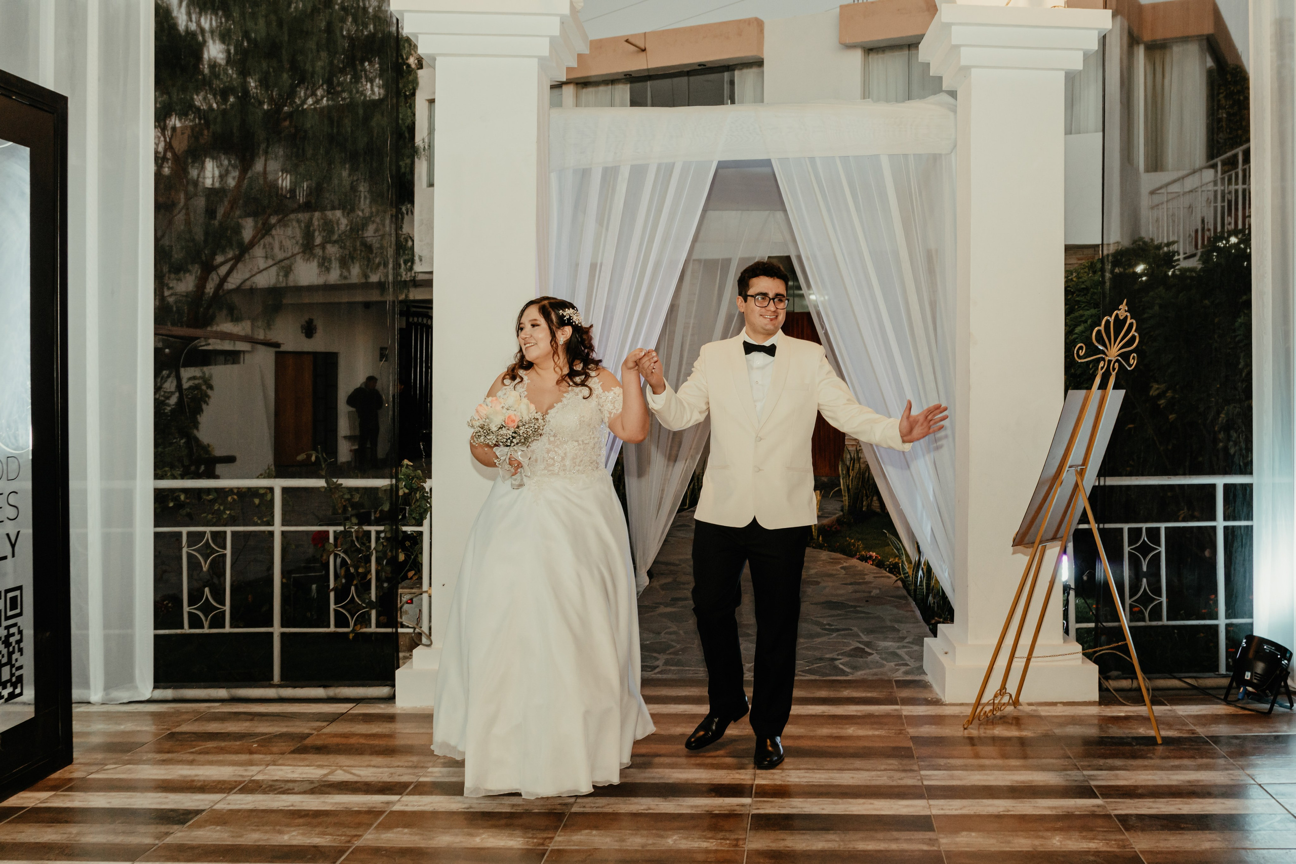 VANIA + LUIS BODA CIVIL. Studio KVTA | Fotografía y Video de Bodas en Arequipa