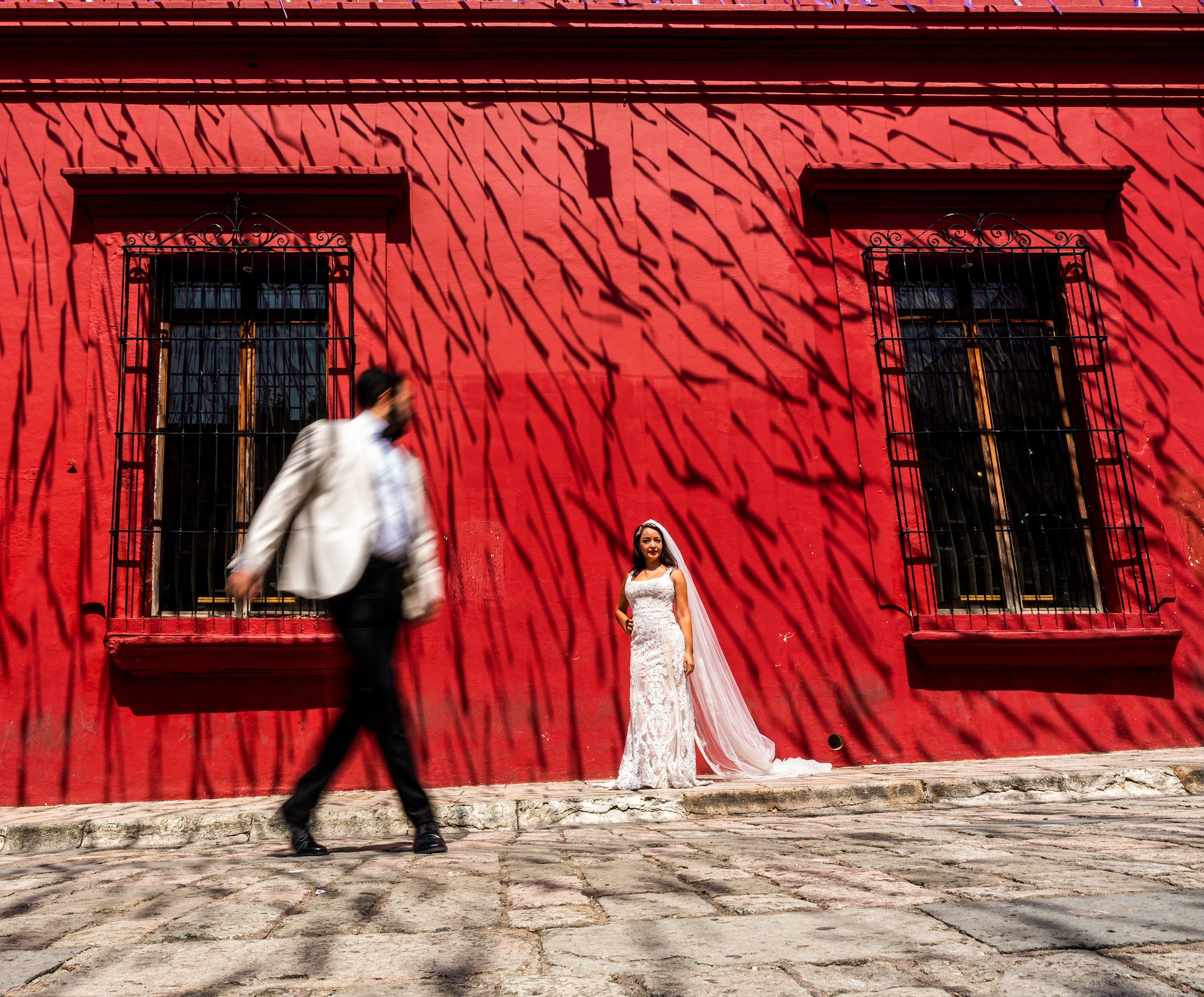 Elopement & Lifestyle Wedding Documentary Photographer