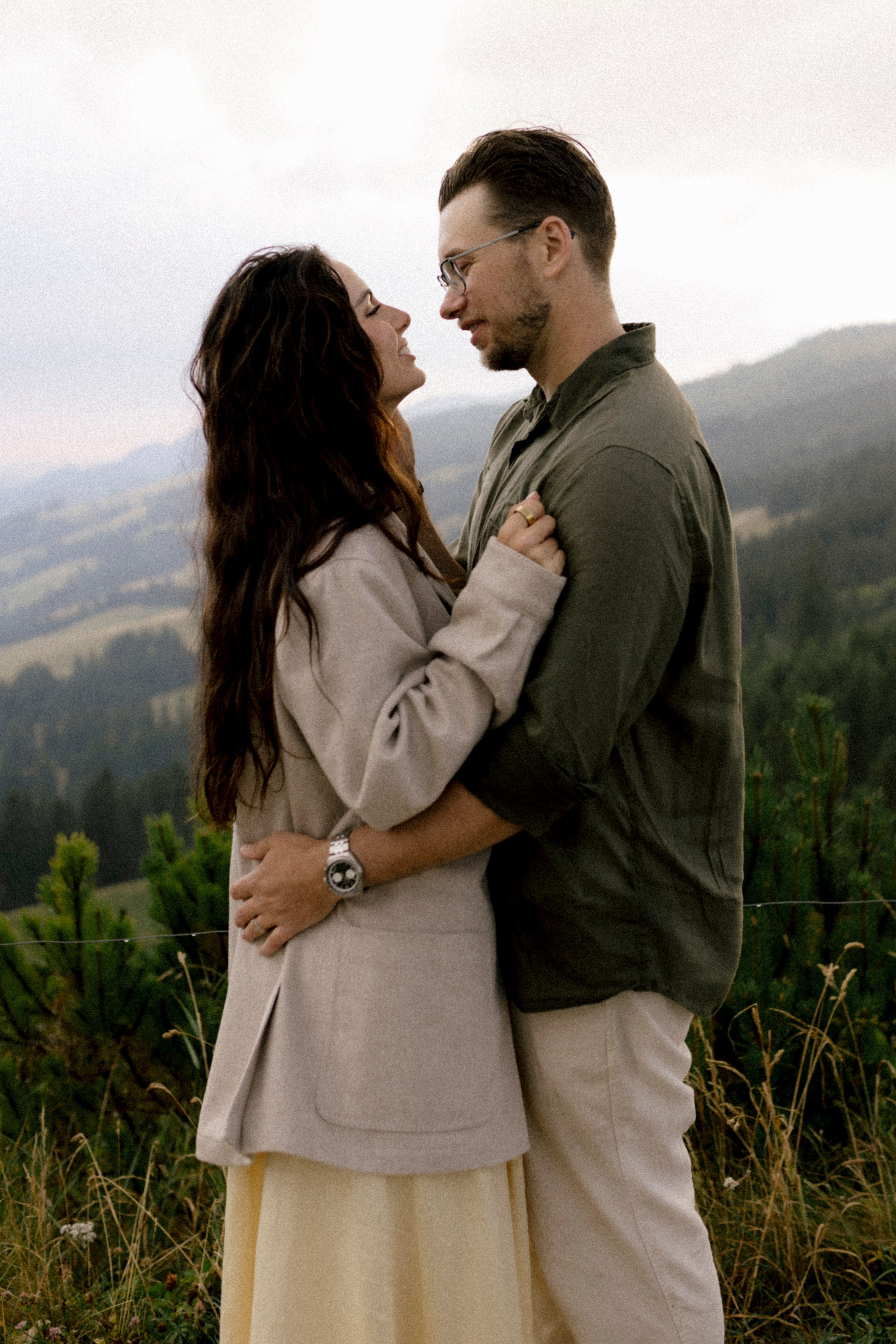 Emily + Casey. Polina Sobol — family & documentary photographer in Bern. Outdoor & urban photo sessions for families, kids and couples