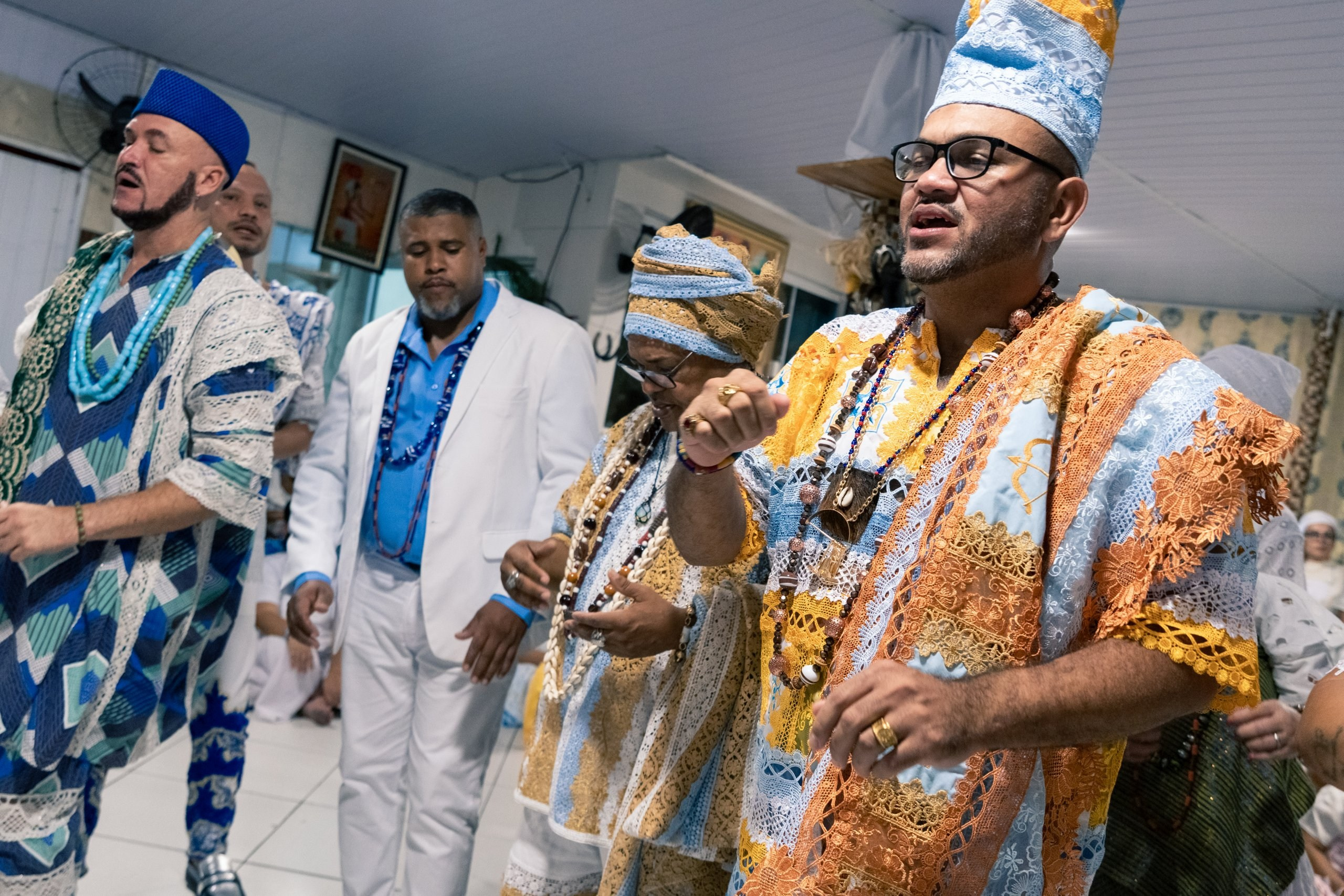 19/04/2025 — Iniciação Oloyê Pablo, Ajoyê Maria Júlia e Iyawo Arthur. Aladá Produções