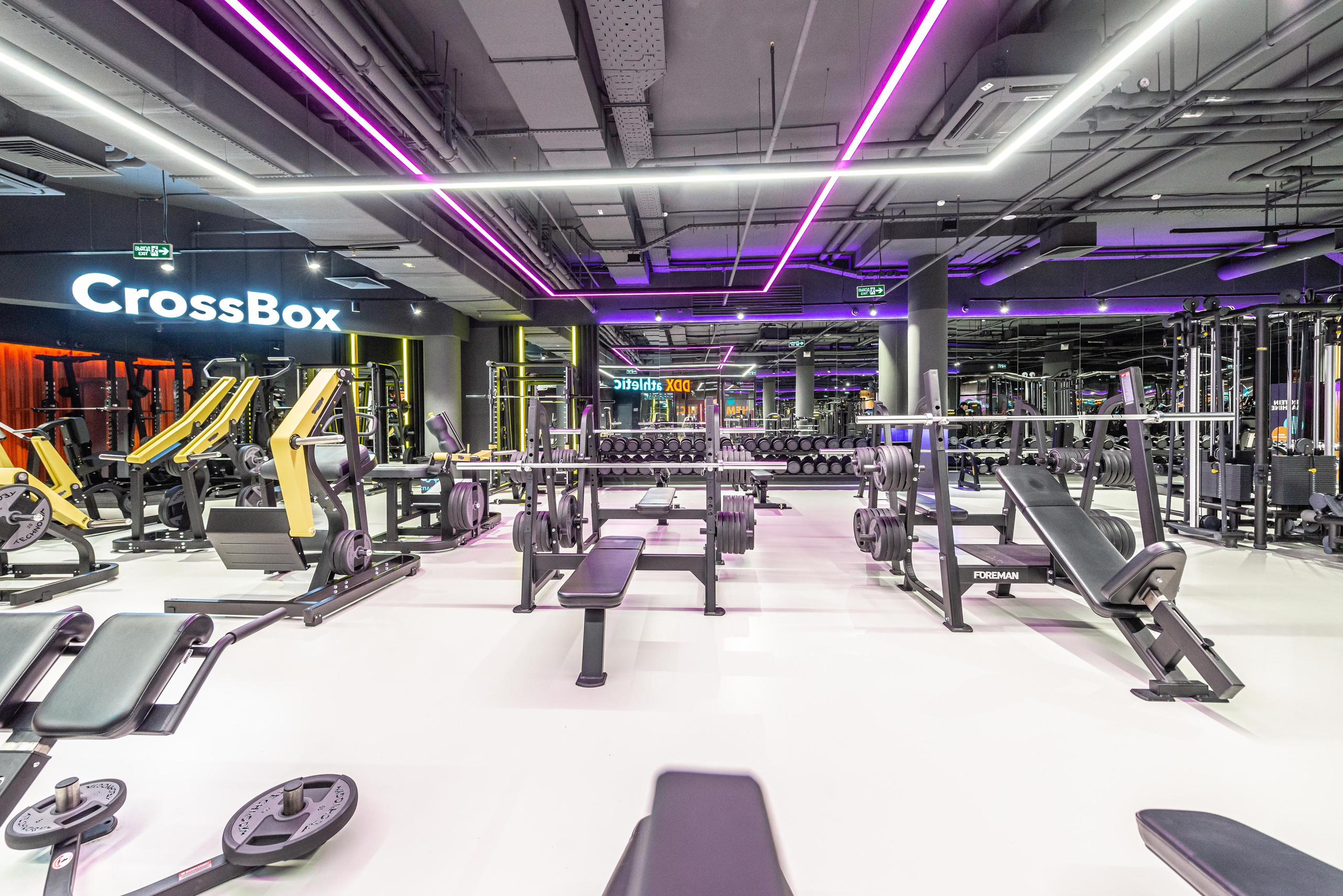 Фитнес-клуб DDX Fitness на ул. Лескова. ФОТОГРАФ МЕКСИКА КИНТАНА-РОО