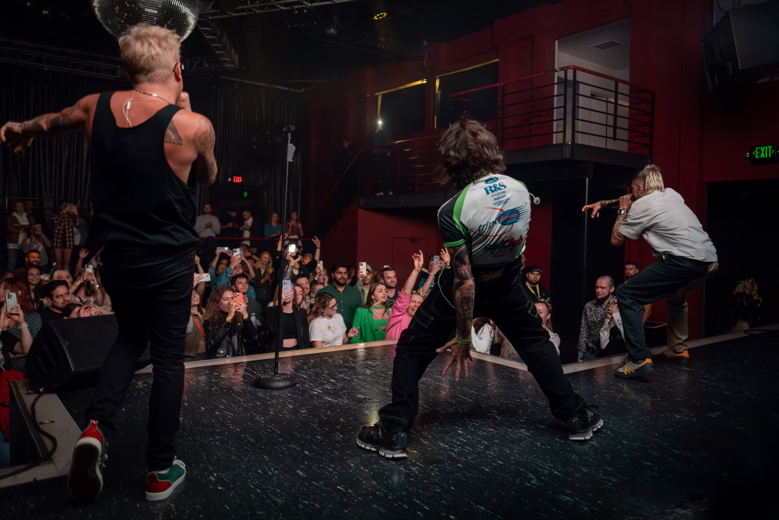 SHUMEI_YAKTAK_QUESTPISTOLS / 2023. Reportage concert portrait photography in the San Francisco Bay Area