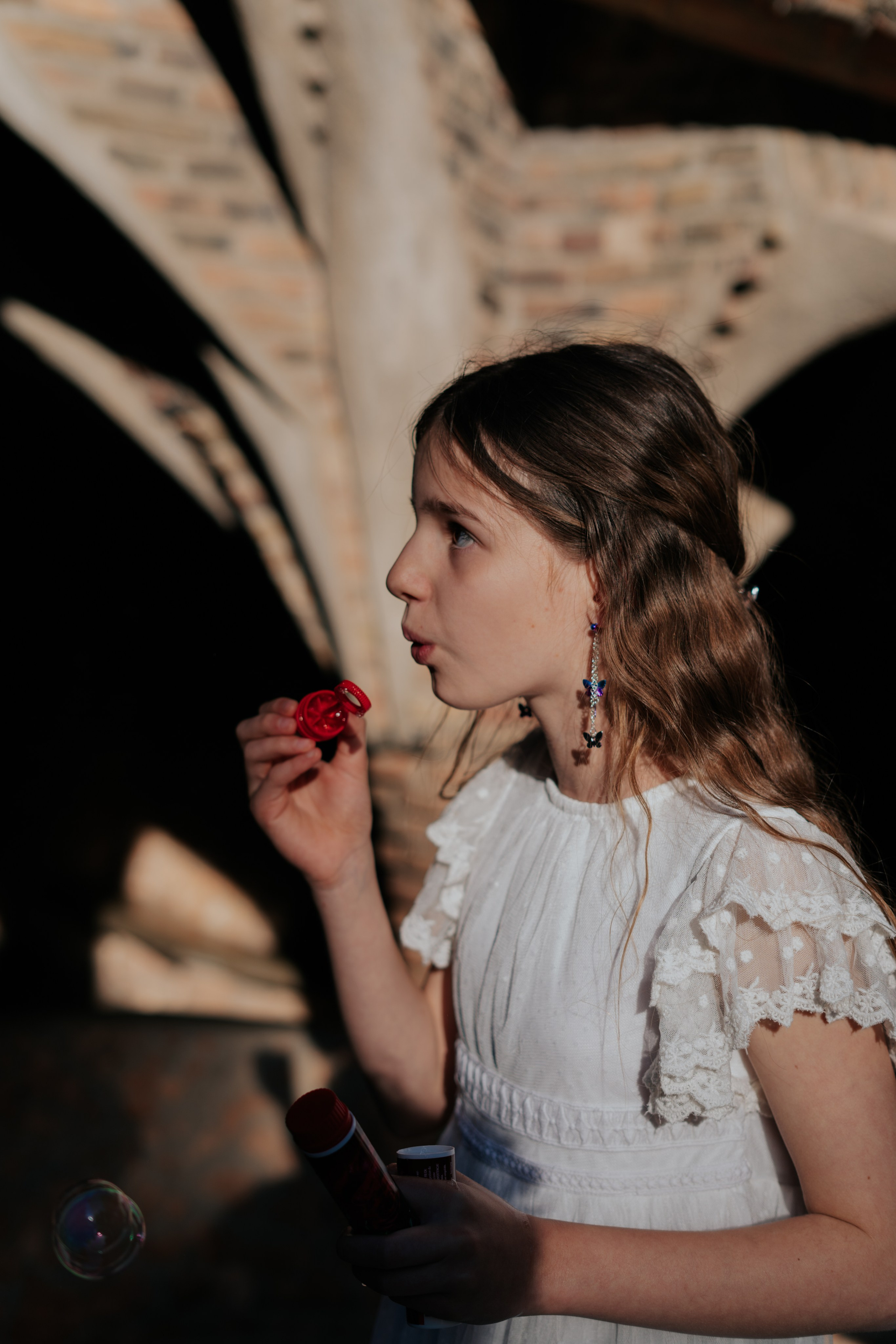 Havie & Isabel — a wedding in Gaudí’s Crypt. DiaFoto Weddings · Premium Destination Wedding Photographer & Videographer in Barcelona