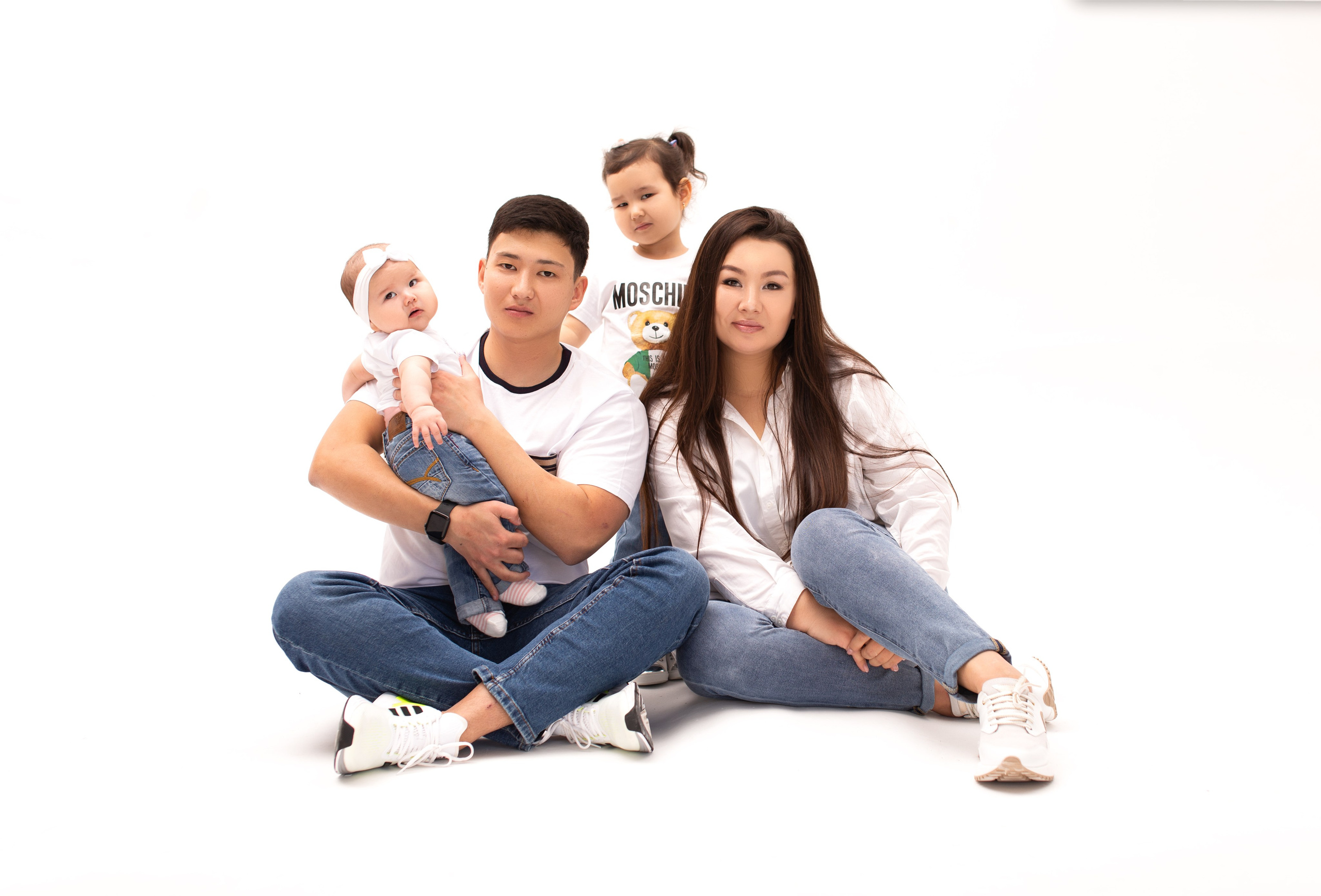 Семья. Ellaya.ph