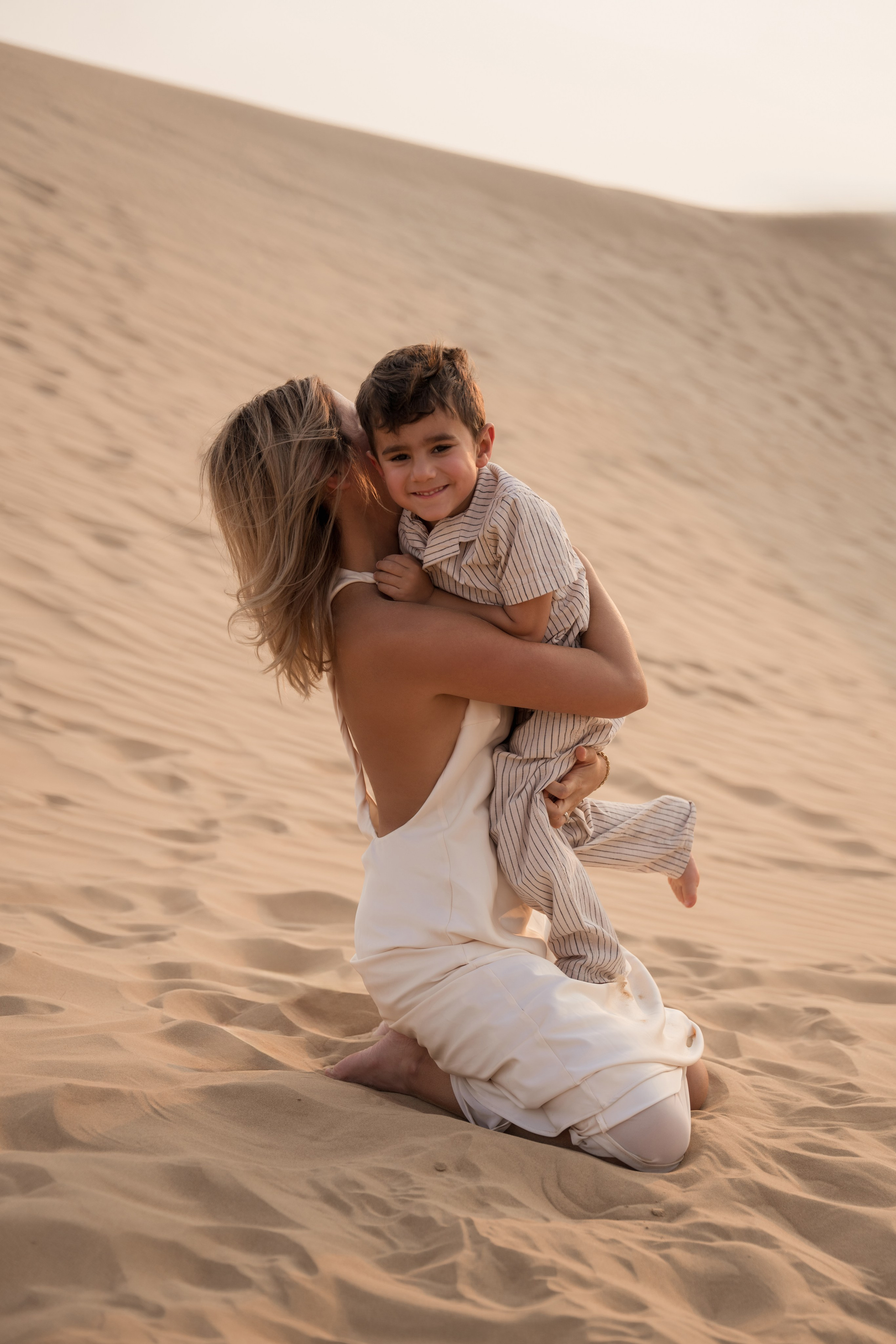 Sun, sand & family. Angela Iakovleva — Family Photographer in Dubai