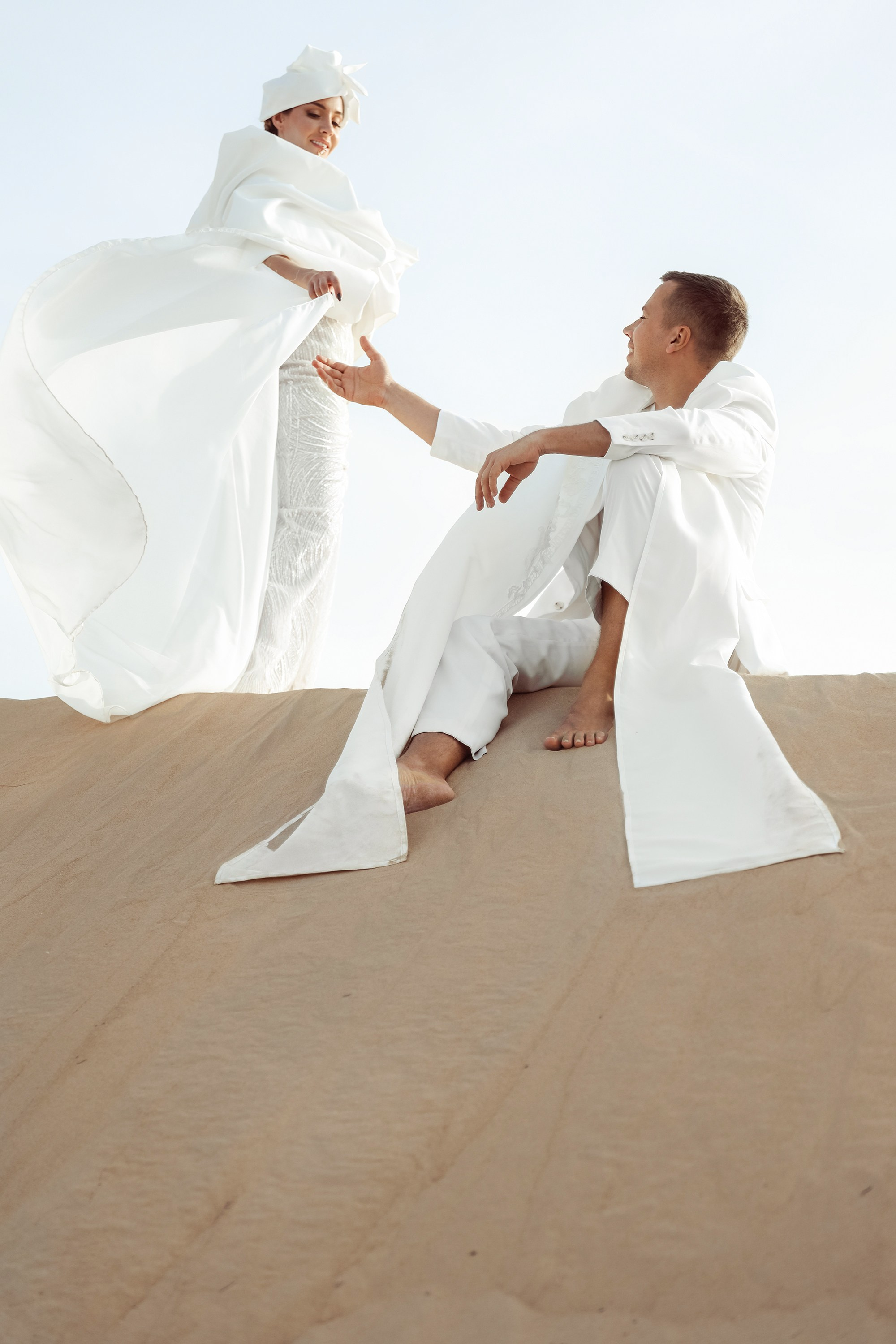 The bride is coming to a groom. Dubai, United Arab Emirates