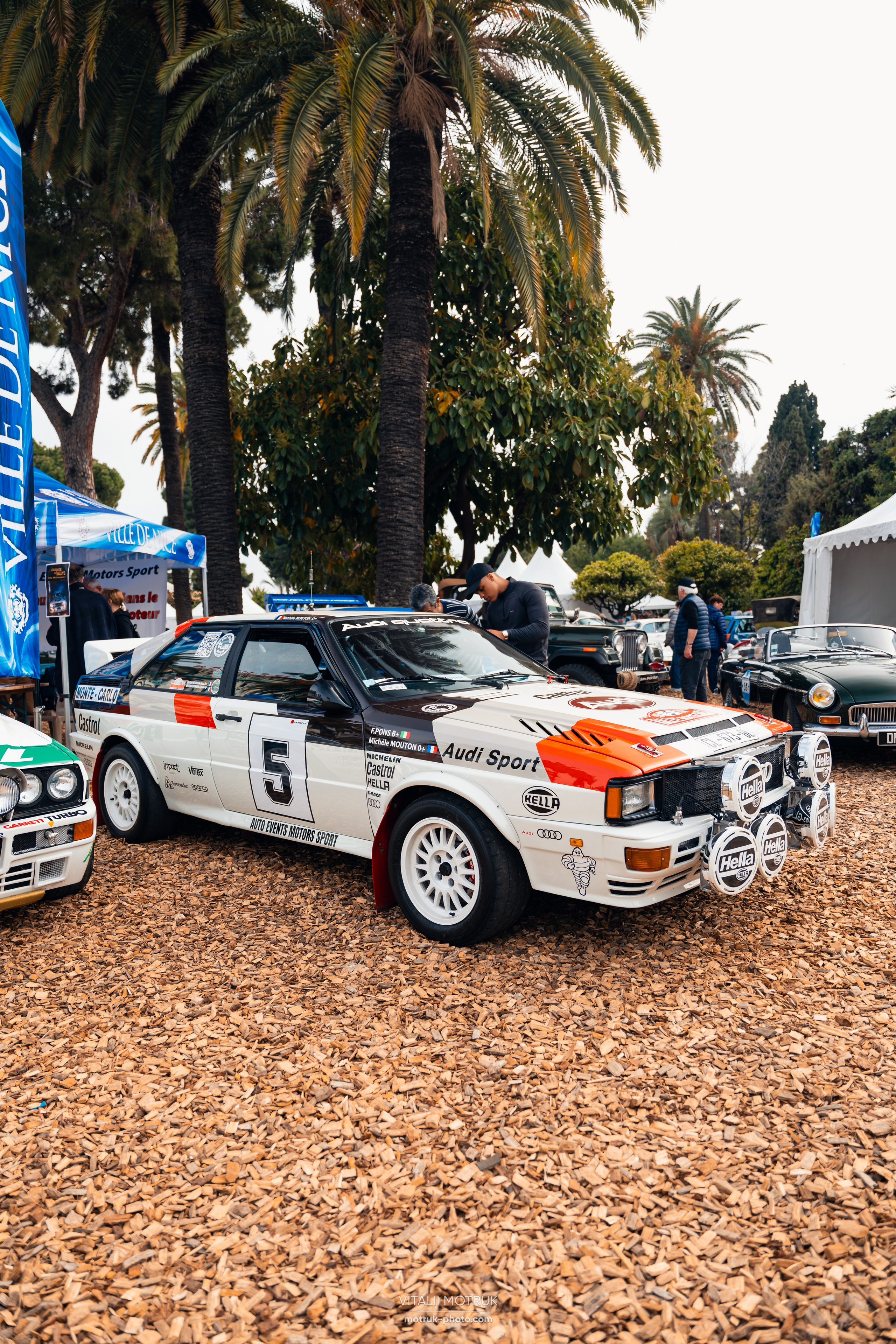 Legends de Nice. Photographe de voitures à Paris — Vitalii Motruk