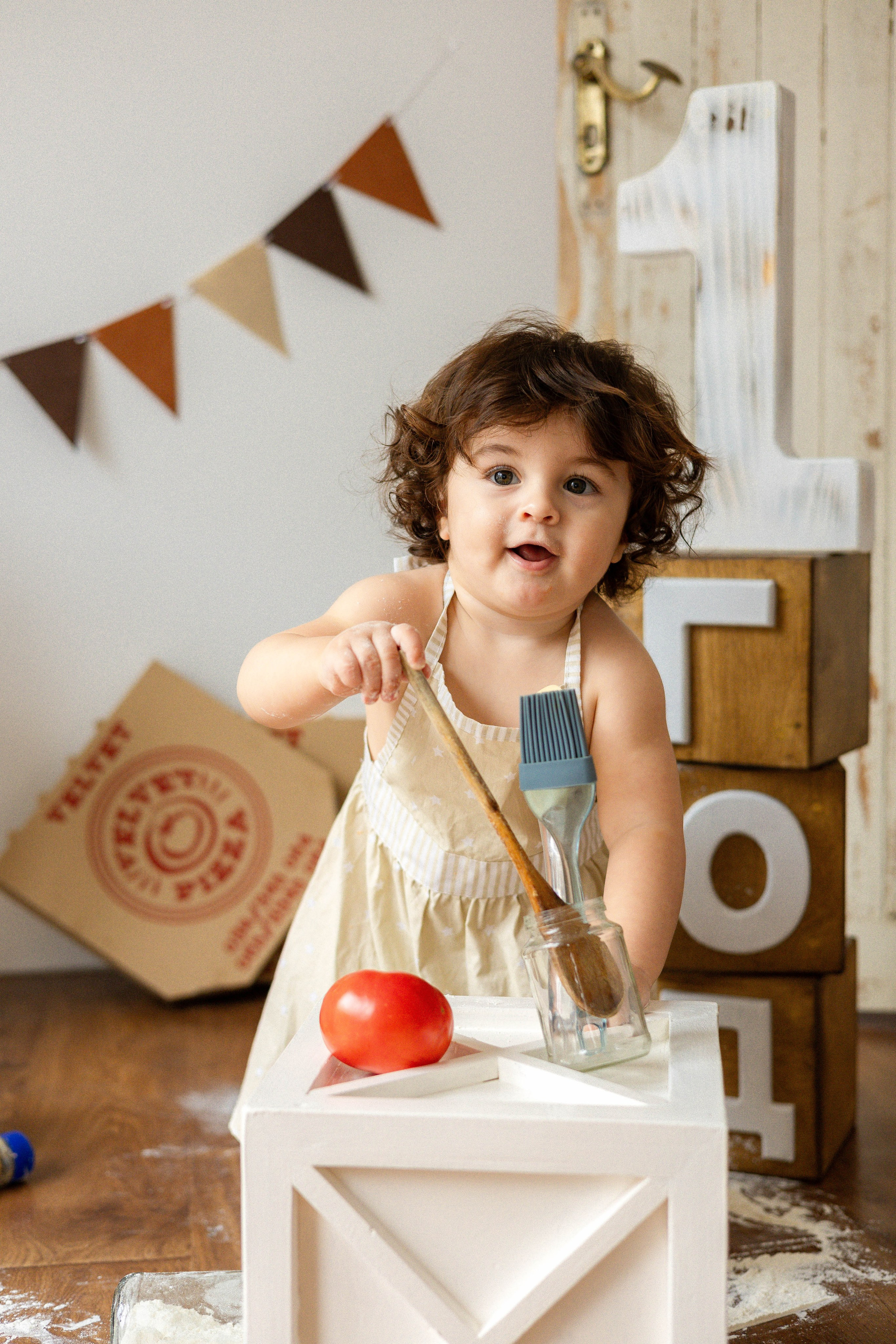 Smash Cake Photography. Family and Wedding Photographer