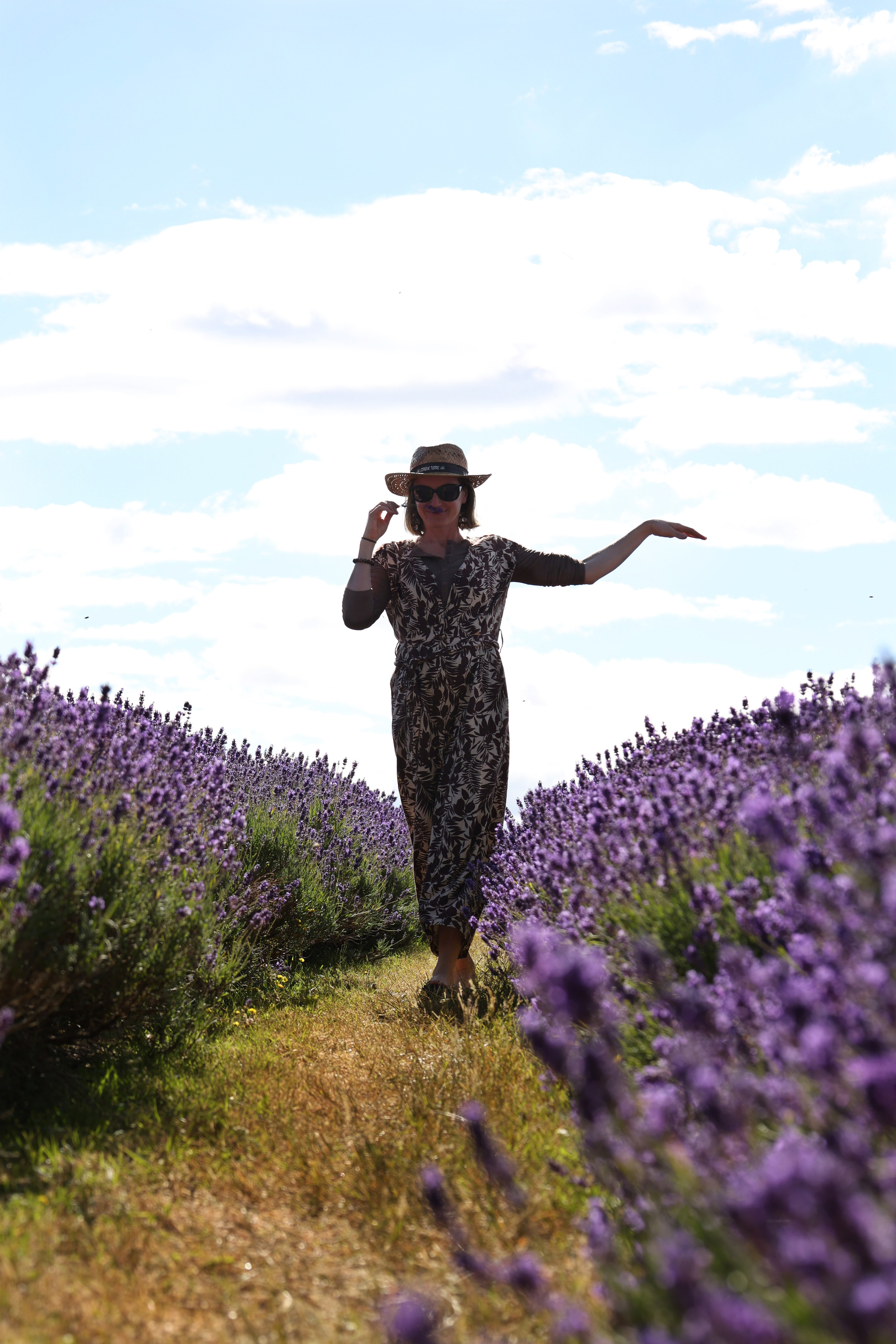 Natasha and lavender. Couples and portraits photographer Wimbledon London