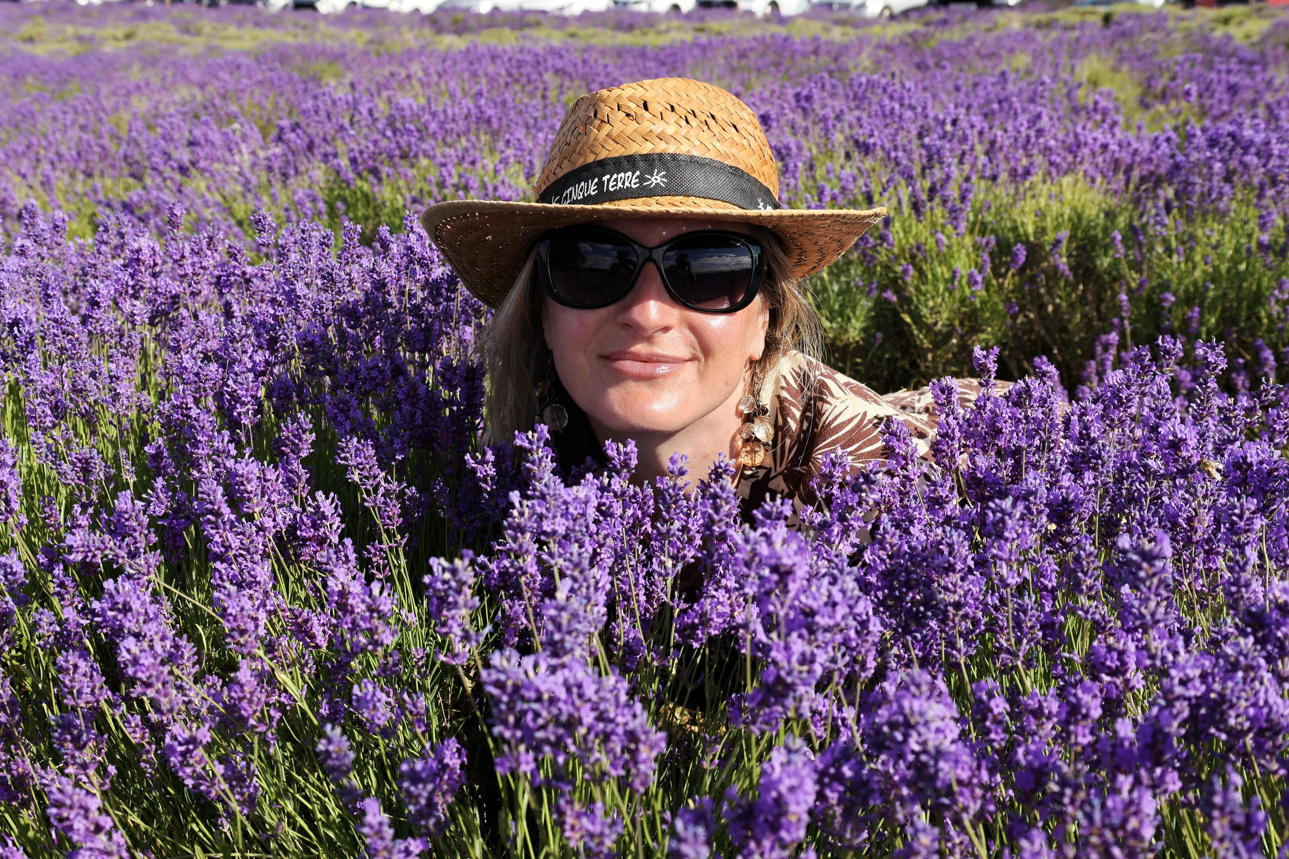 Natasha and lavender. Couples and portraits photographer Wimbledon London