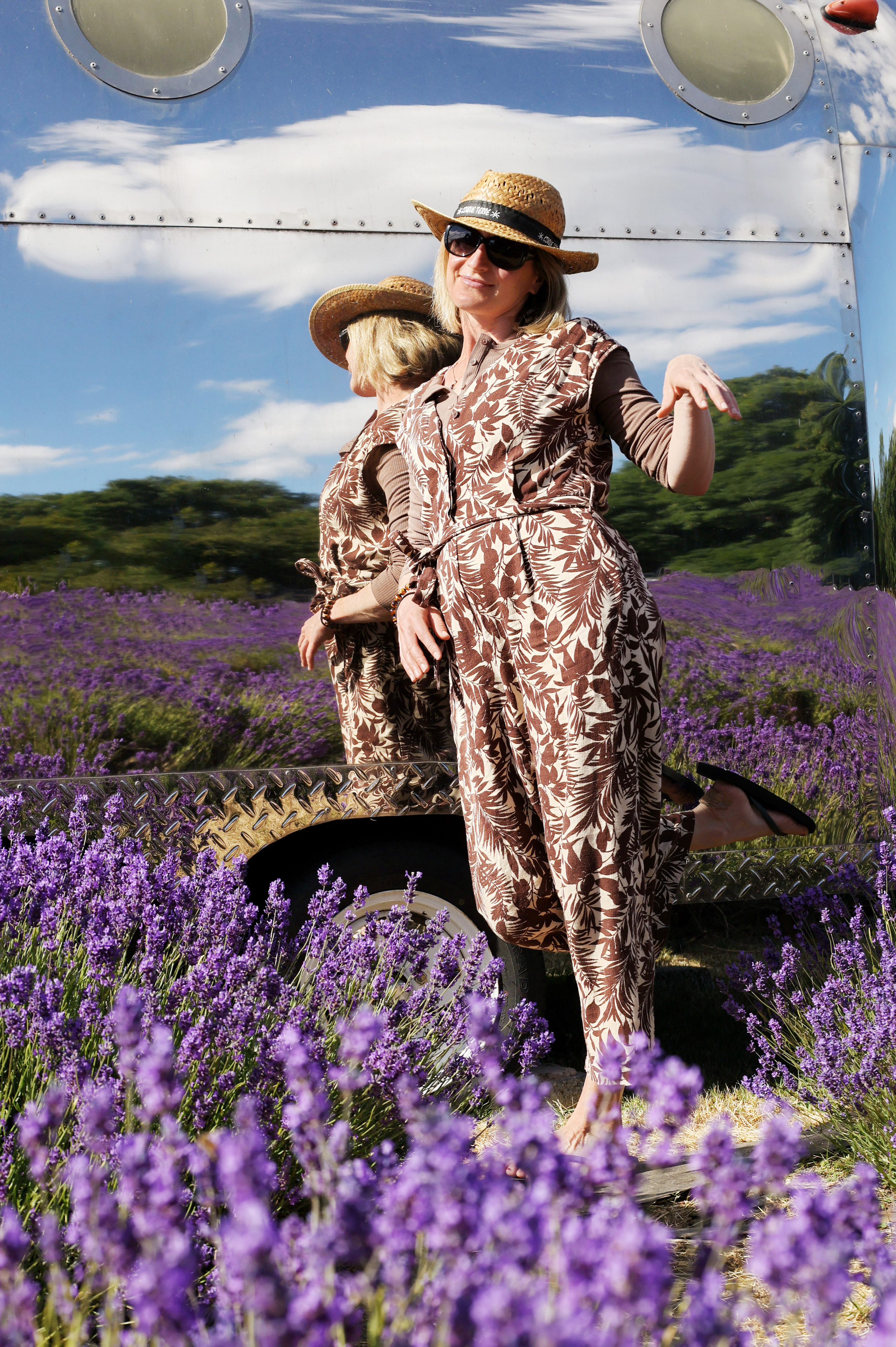 Natasha and lavender. Couples and portraits photographer Wimbledon London