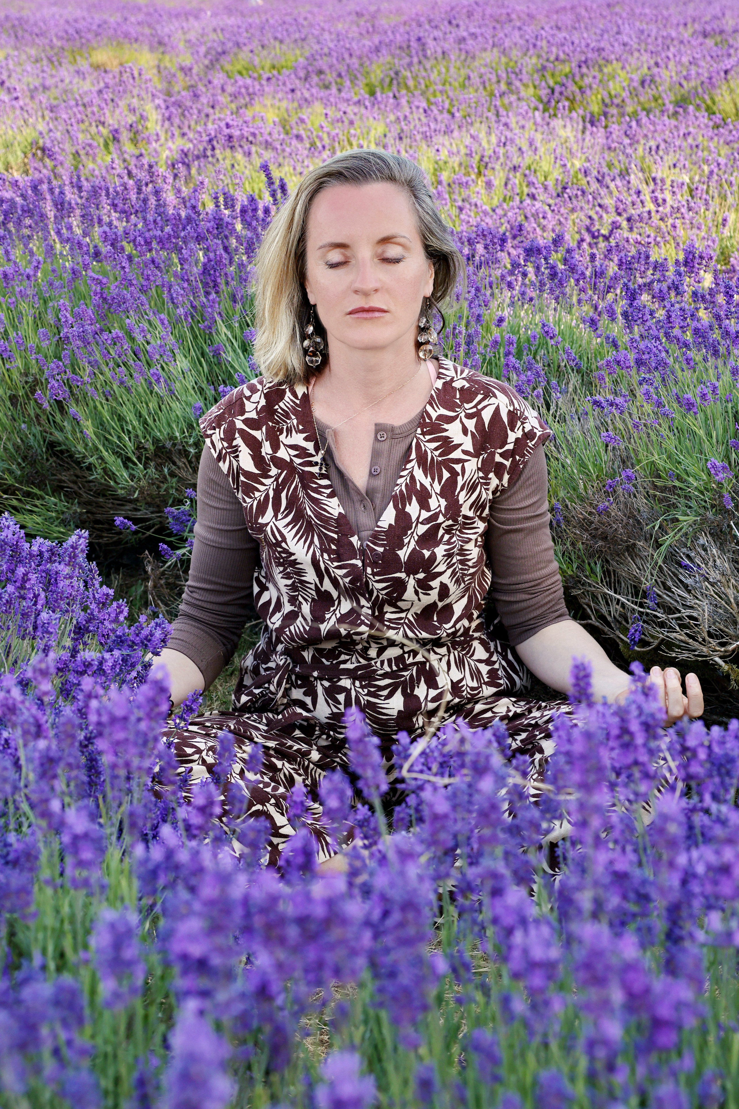 Natasha and lavender. Couples and portraits photographer Wimbledon London