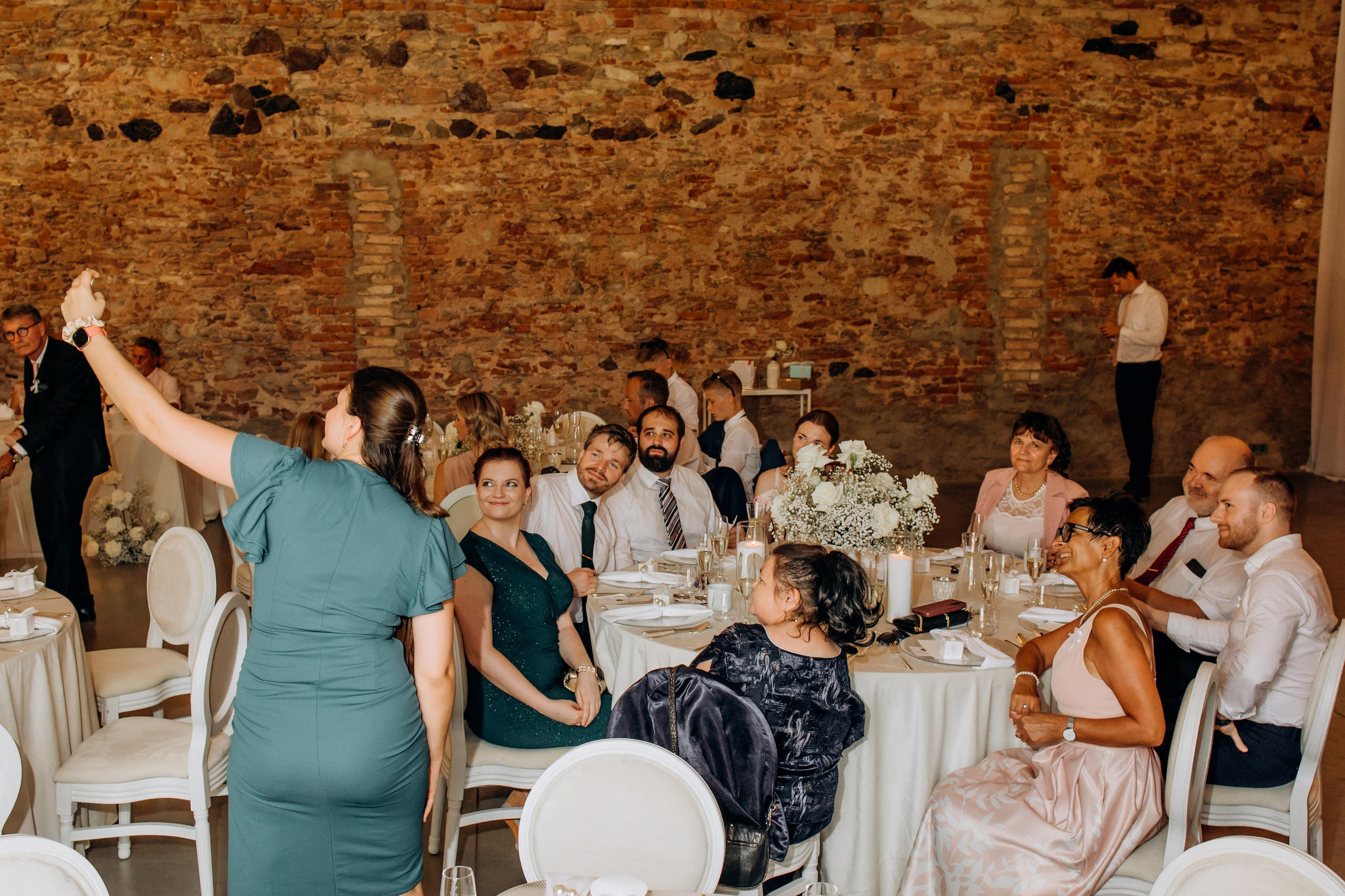 Wedding moments at Na Kmine