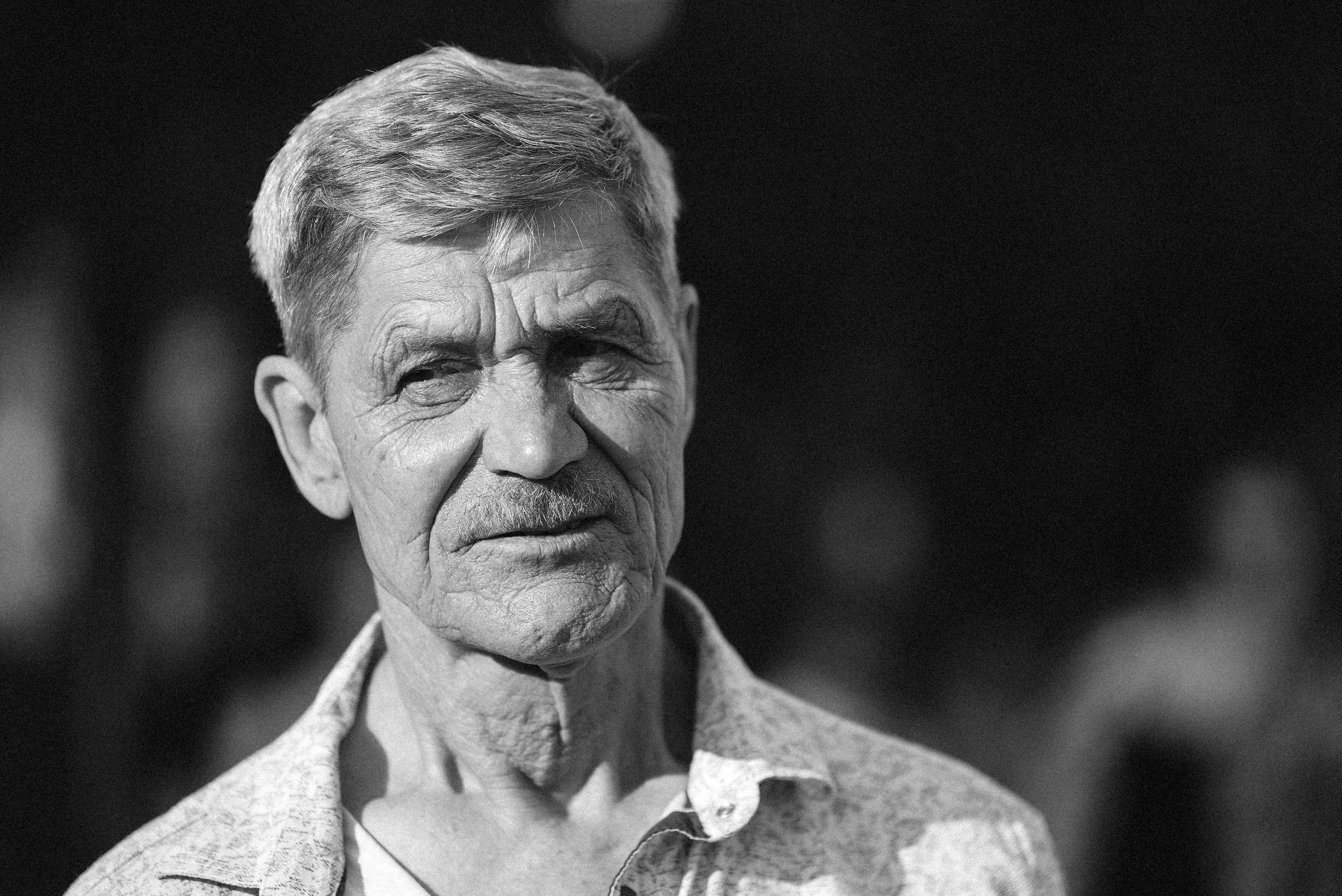 2025. Стрит-фотография, полная абсурда, идиотизма и красоты