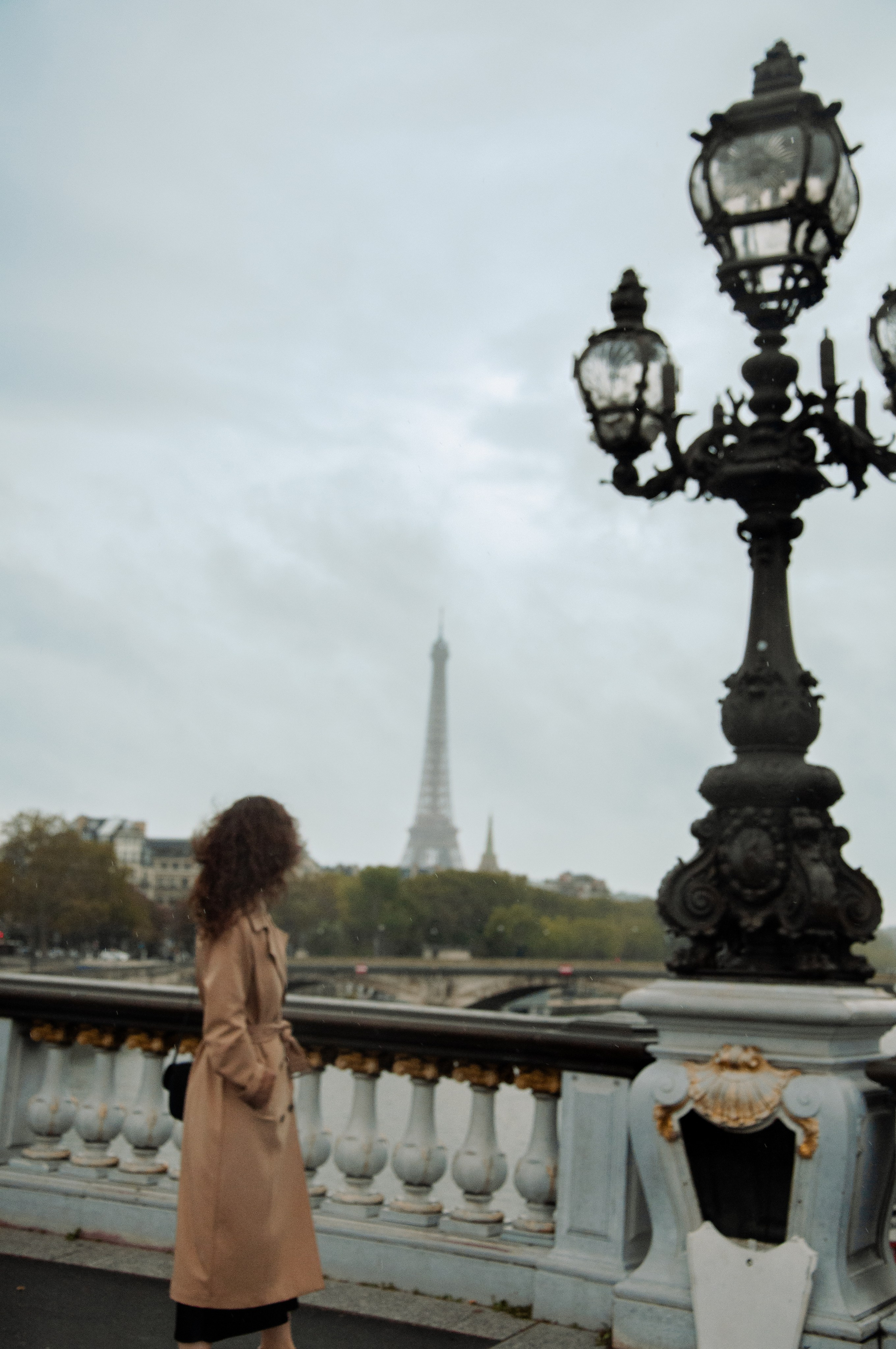 Rainy Paris Photoshoot. Paris photographer — Polina Osipova