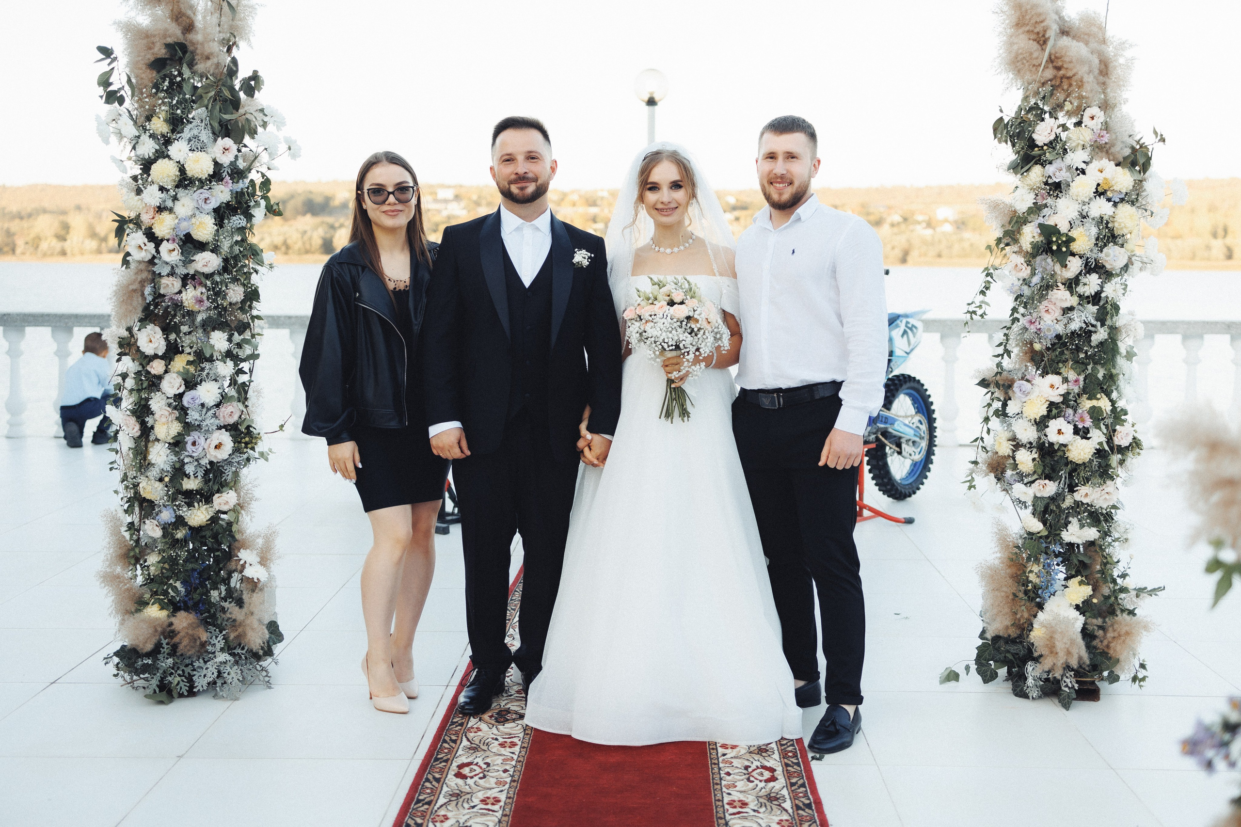 X & S. Fotograful evenimentului tău