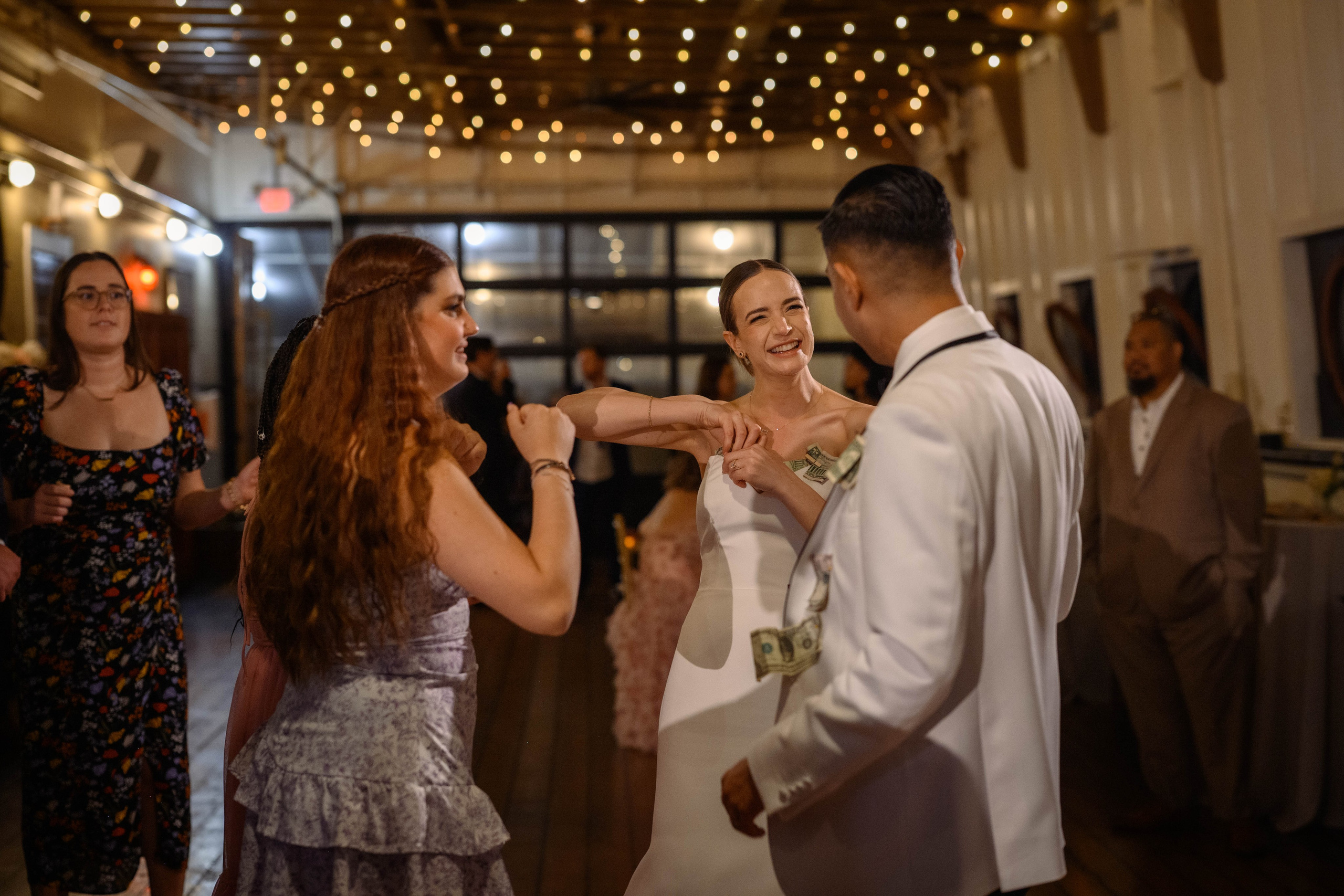 Kevin & Katie. Wedding & portrait photography in the Seattle Area. Helen Michelle photographer