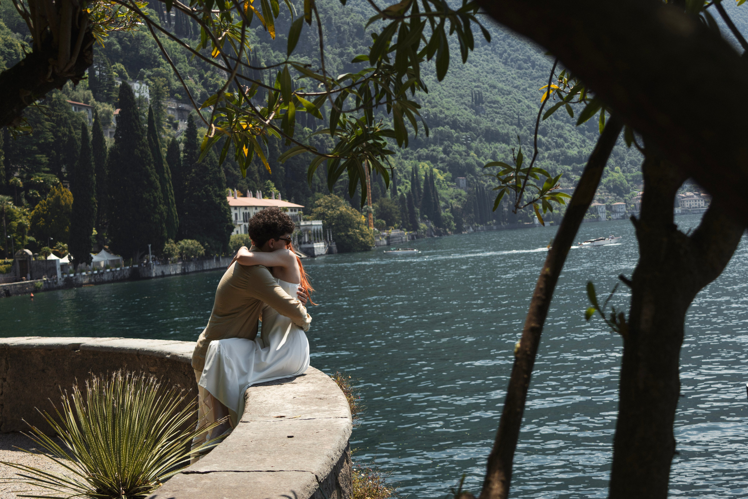 I & D — Lake Como, Italy. Art of Light Photography — Iasi, Romania & Europe