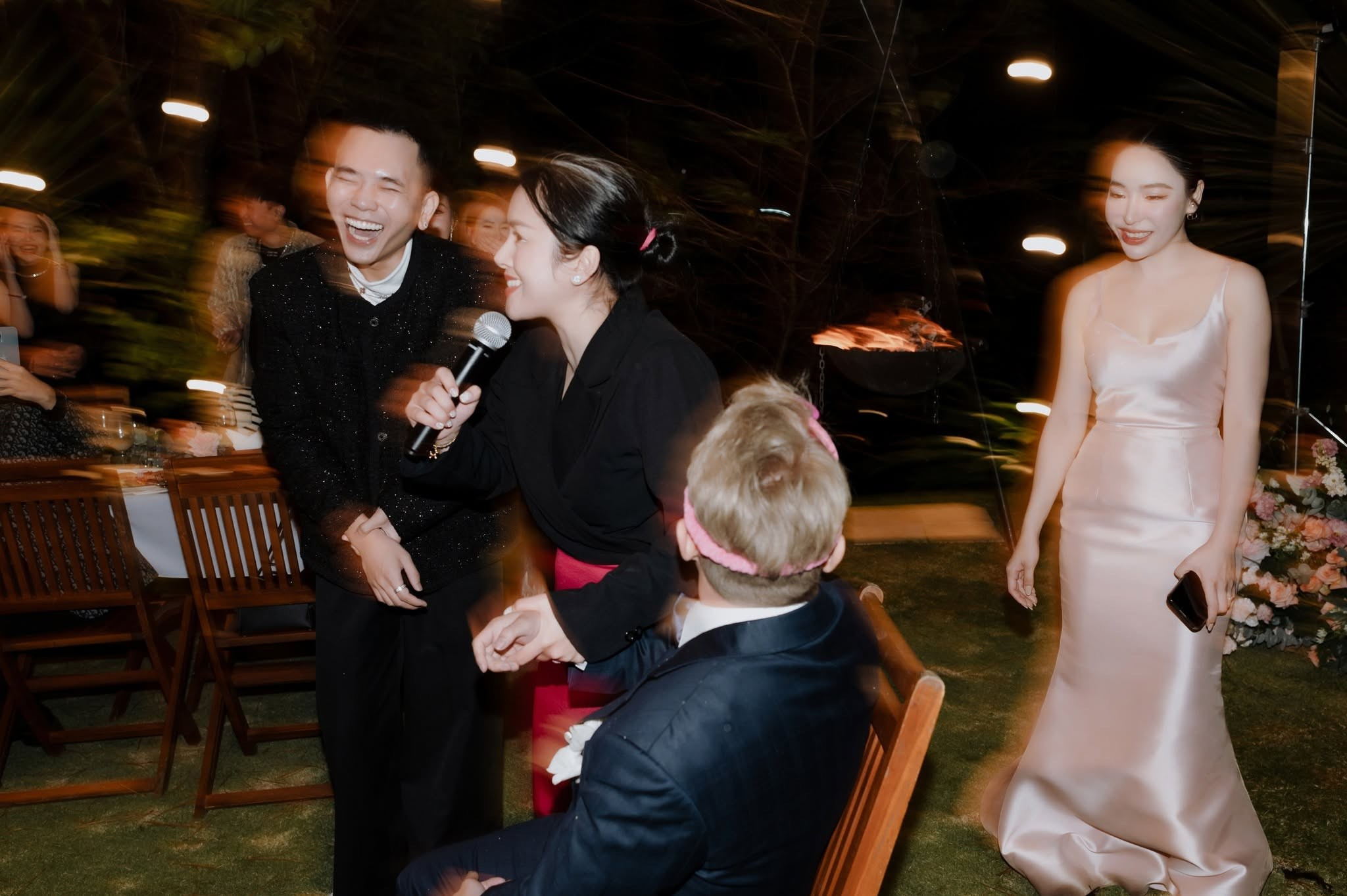 𝐃𝐄𝐍𝐍𝐈𝐒 ⓐⓝⓓ 𝐓𝐈𝐍𝐘/Destination Wedding. Nhiếp ảnh gia đám cưới hàng đầu tại Thành Phố Hồ Chí Minh