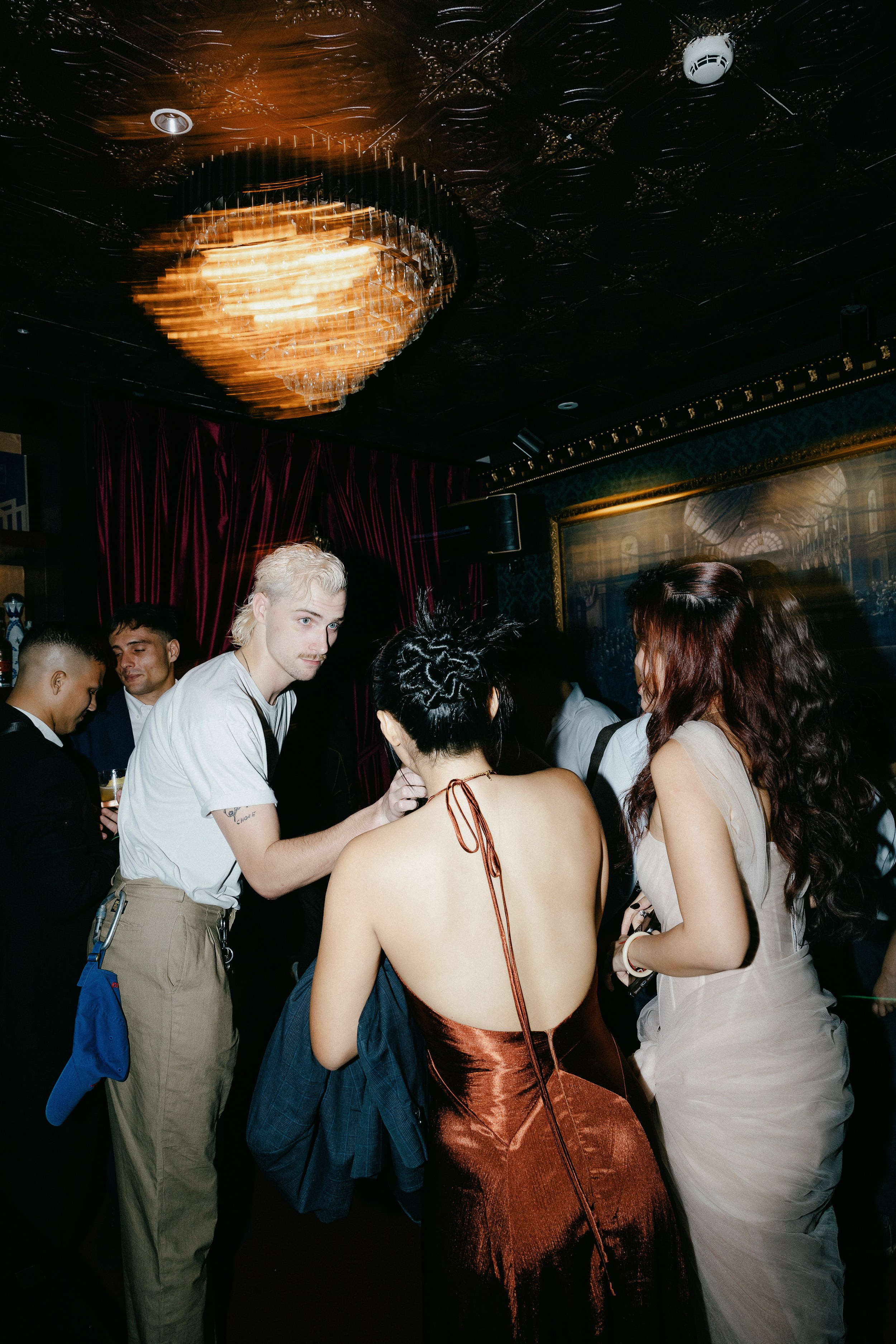 HIEP & TRINH / After wedding. Nhiếp ảnh gia đám cưới hàng đầu tại Thành Phố Hồ Chí Minh
