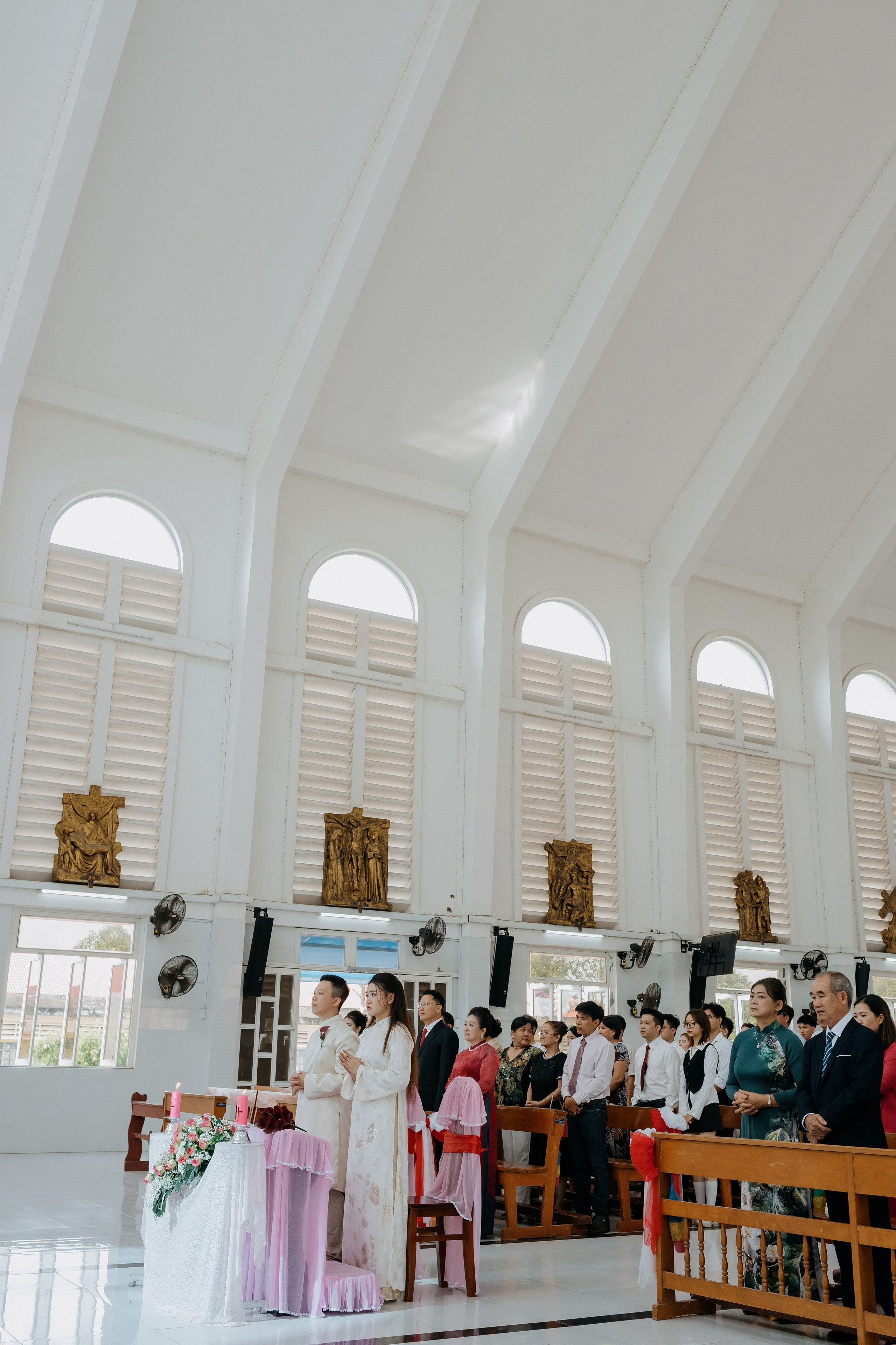 Church Wedding / TRANG & TUONG. Saigon Wedding Present | Art Beyond Moments