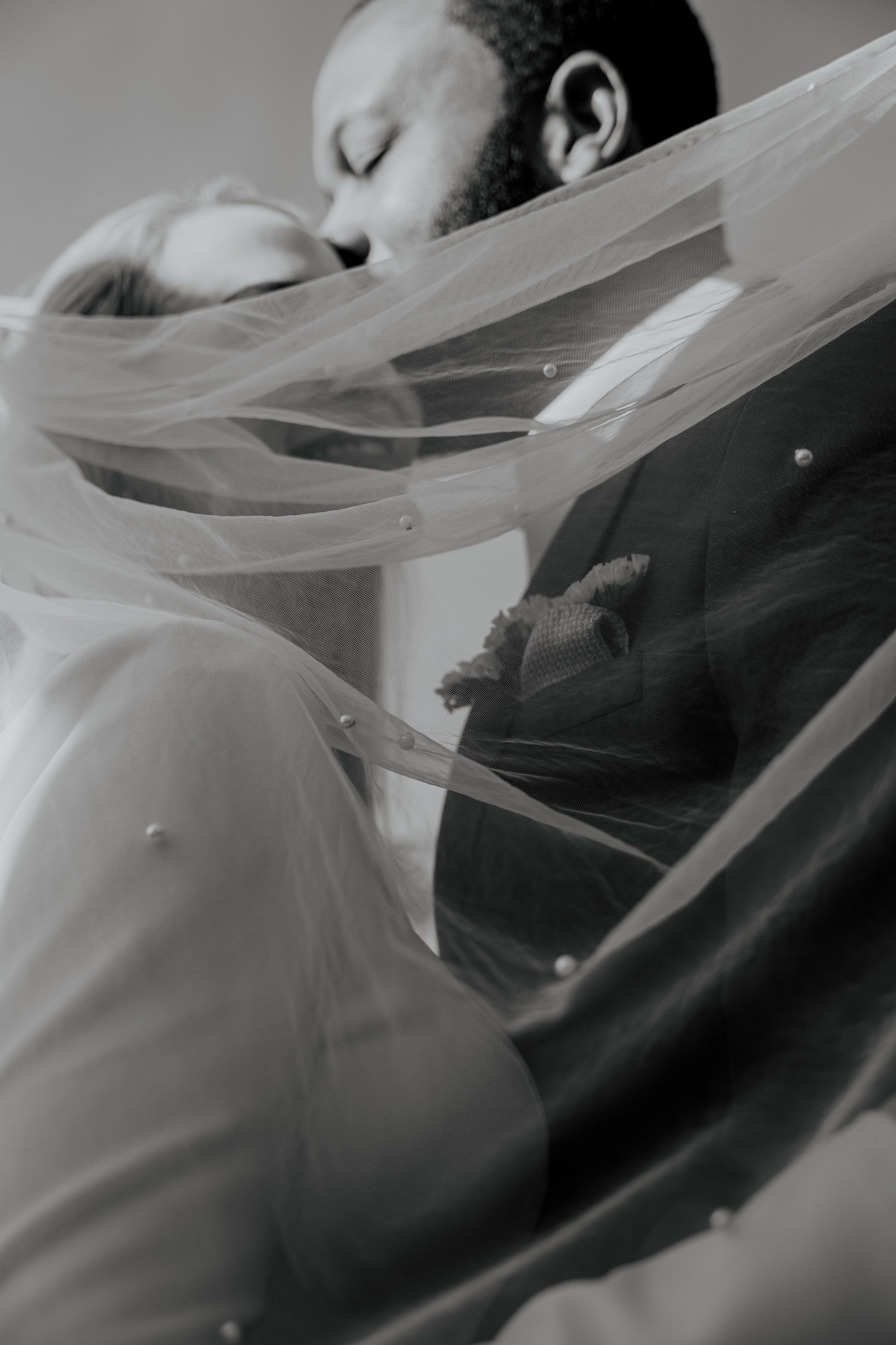 BRIDES. Wedding Photographer in Italy