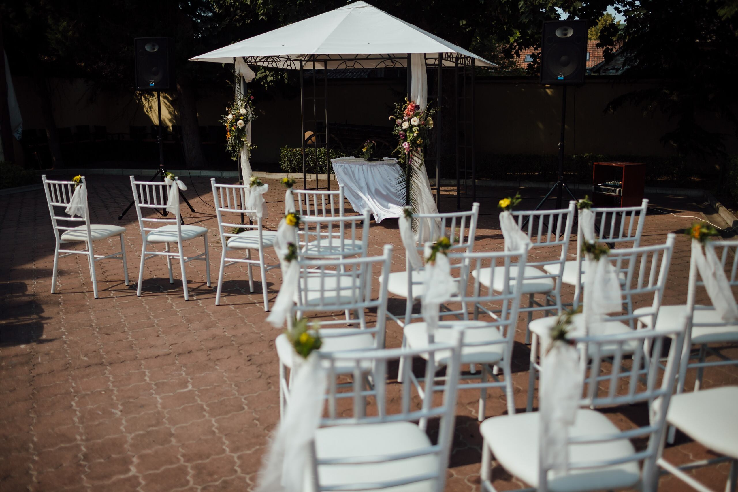 Teodora & Nikola. Wedding photographer based in Novi Sad, Marko Milivojevic