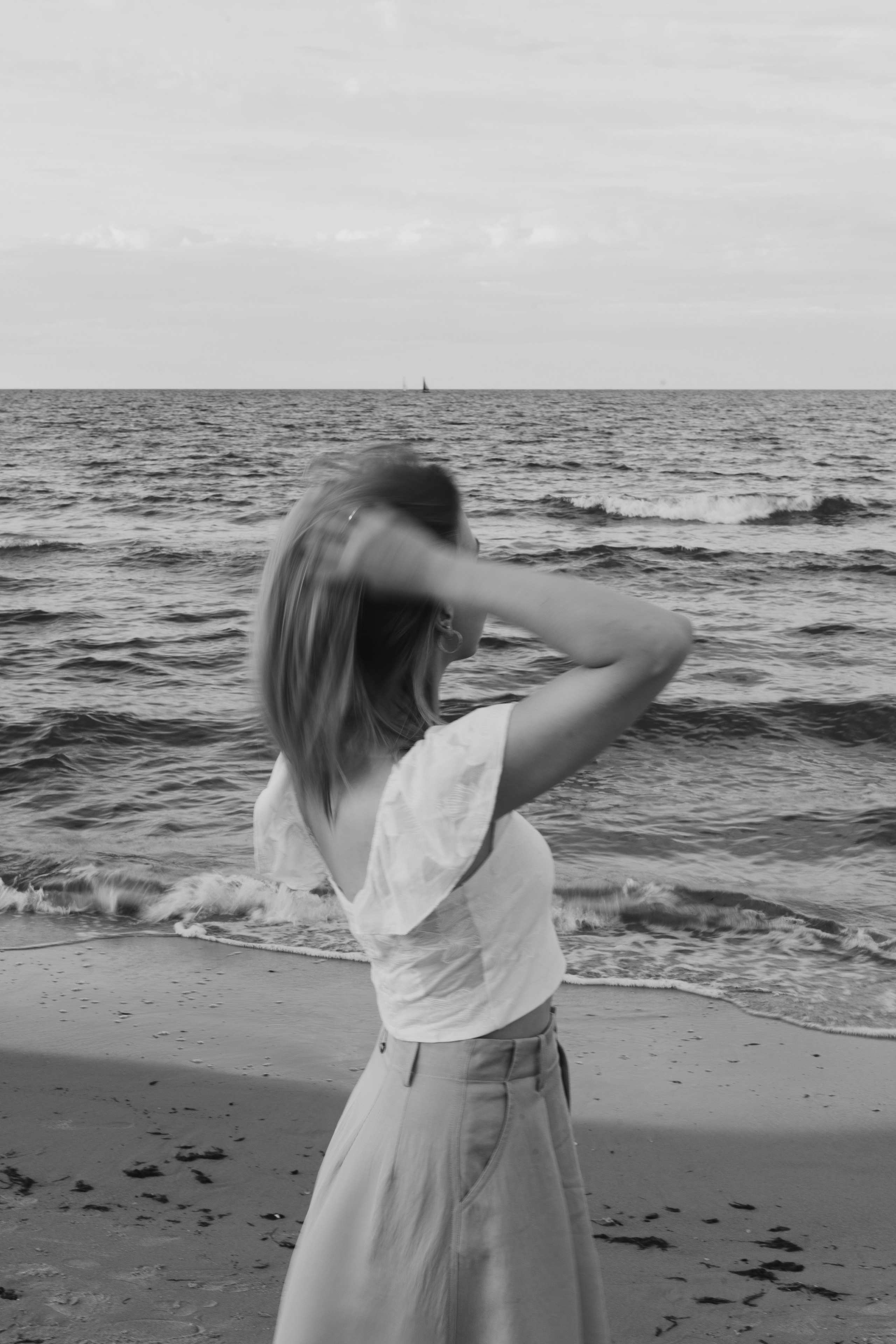Gracjana i Damian, sesja narzeczeńska nad morzem. Fotograf ślubny & lifestyle Gdańsk, Karolina Baczewska