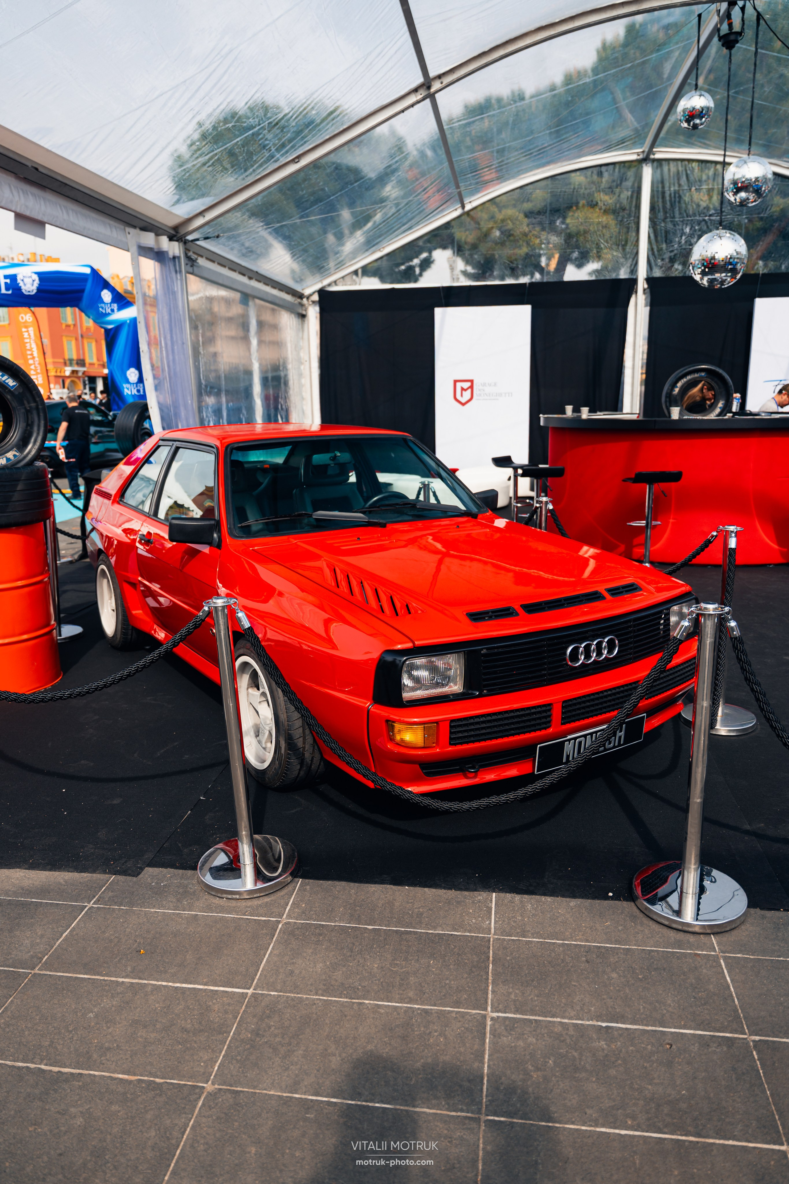 Legends de Nice. Photographe de voitures à Paris — Vitalii Motruk