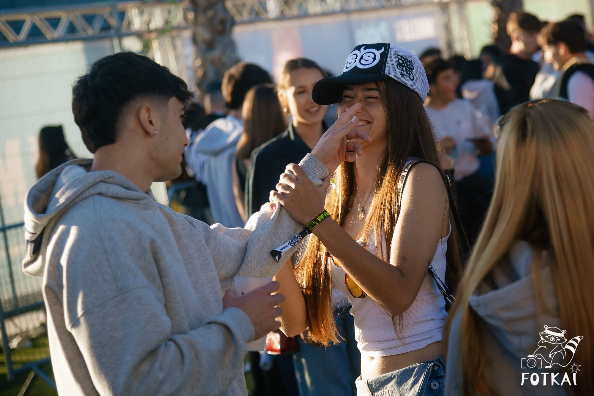 Costa Sonora 2026 Alicante Día 1 Fotos — encuéntrate en fotos y busca amigos del festival | FOTKAI