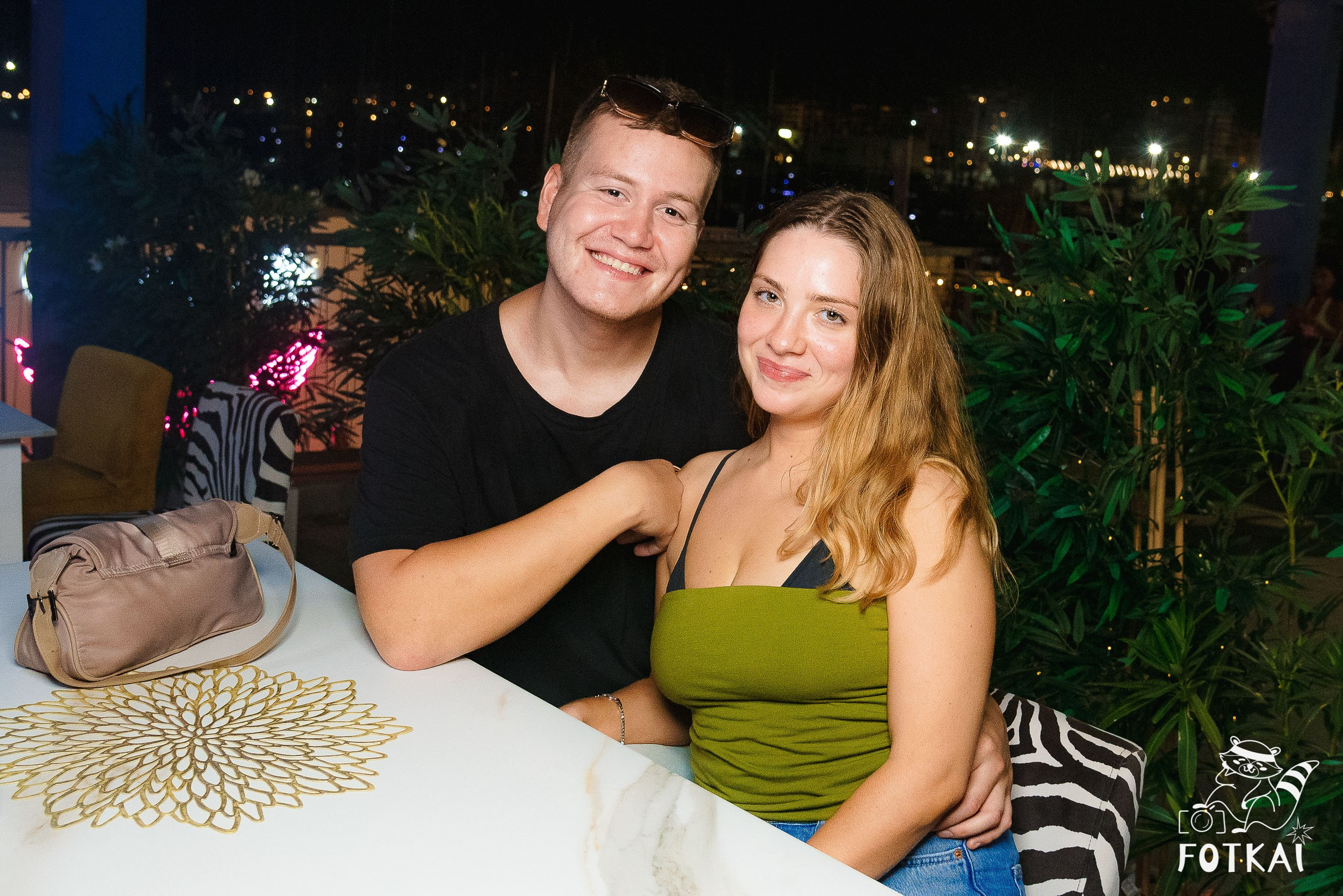 The Sunset Lounge Bar: Reportaje fotográfico 09.08.25 | FOTKAI