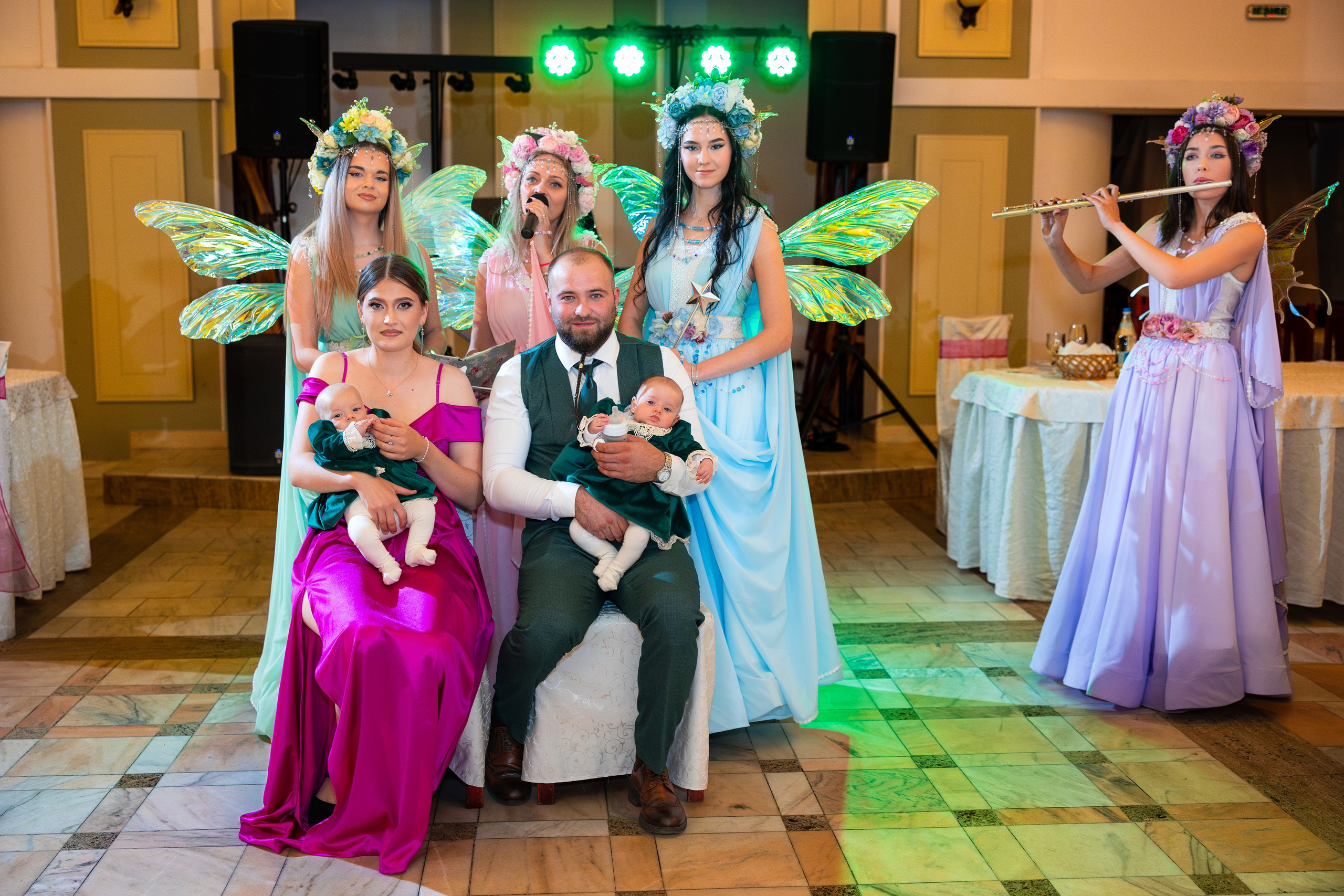 Botez Natalia si Carolina. Ionut Brehuescu — Fotograf