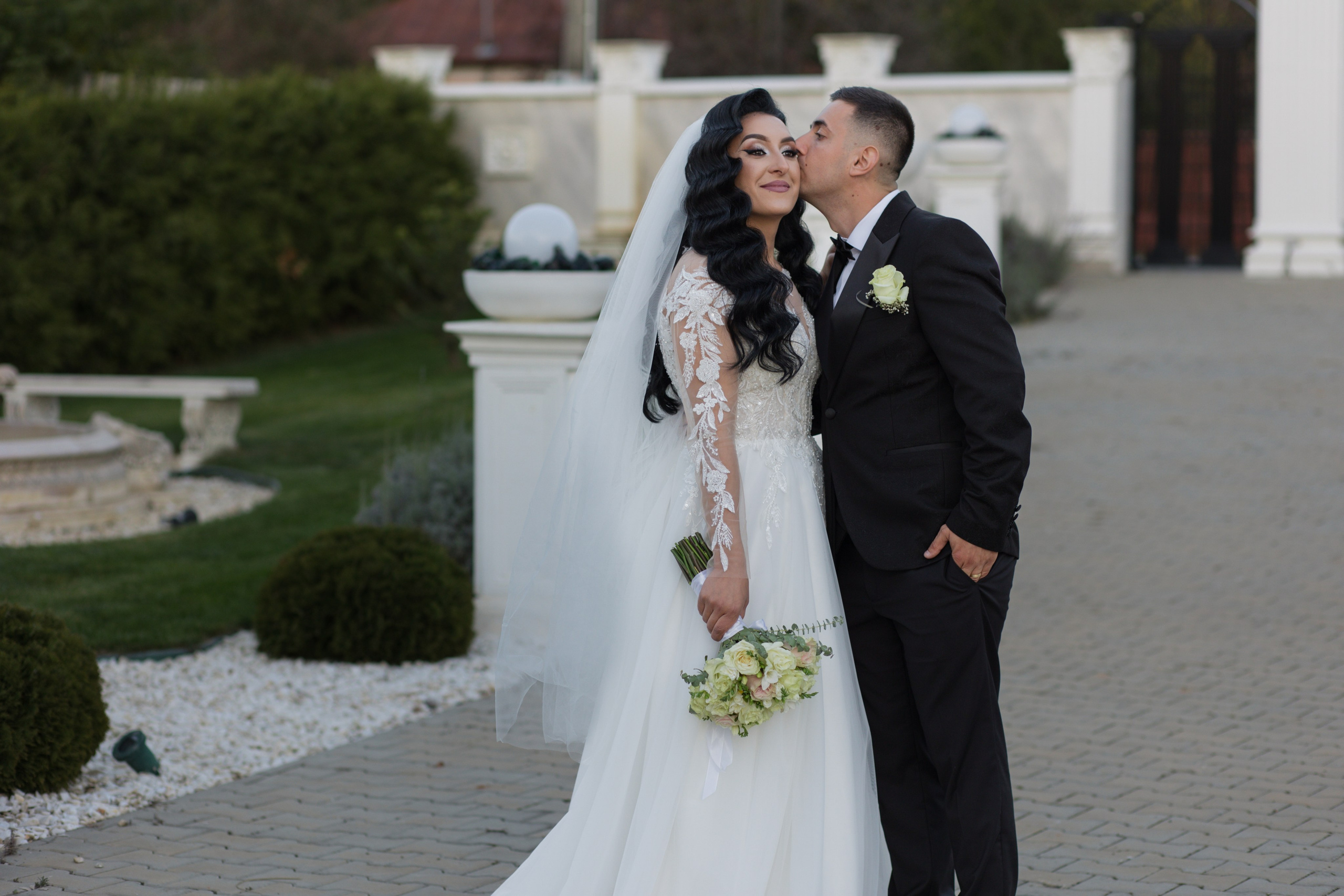 Malina & Alex. Fotograf si videograf — evenimente si studio